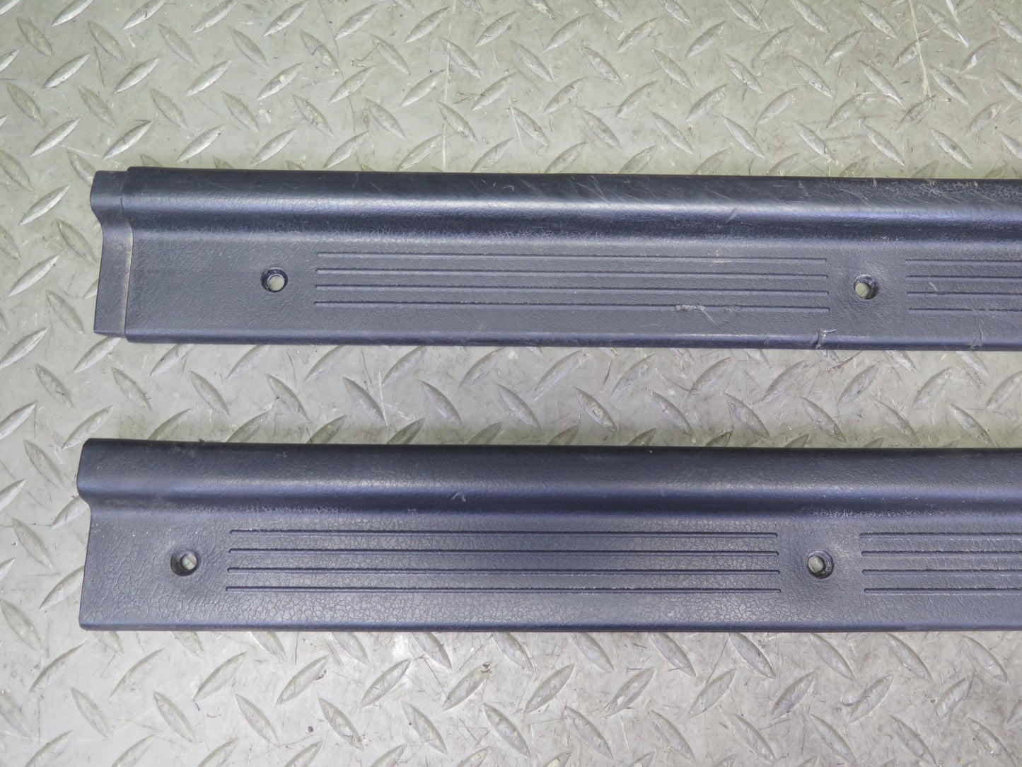 84-89 Nissan Z31 300ZX 2+0 Left & Right Door Scuff Sill Plate Trim Panel Set OEM