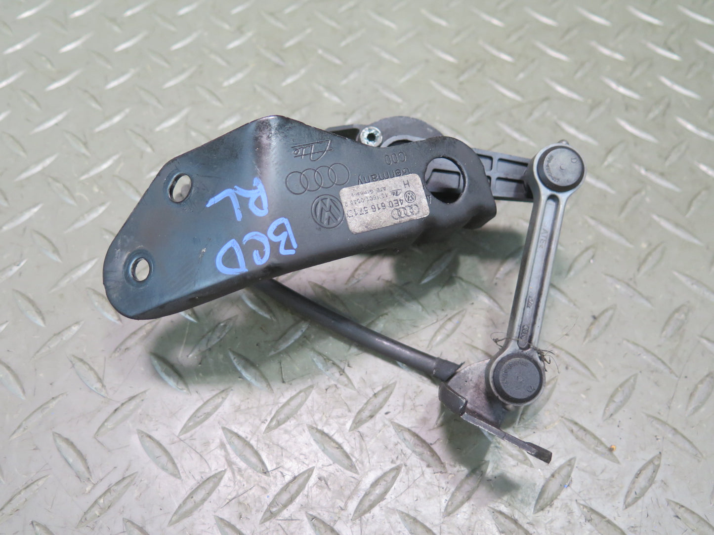 06-12 Bentley Flying Spur Rear Left Right Suspension Level Height Sensor Set