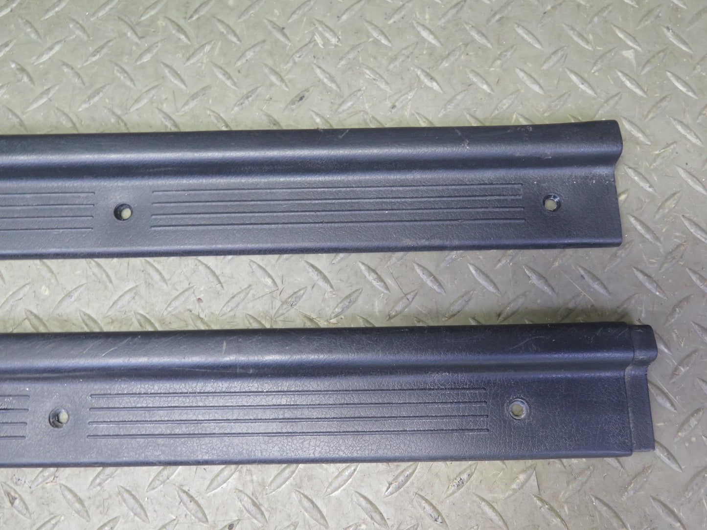 84-89 Nissan Z31 300ZX 2+0 Left & Right Door Scuff Sill Plate Trim Panel Set OEM