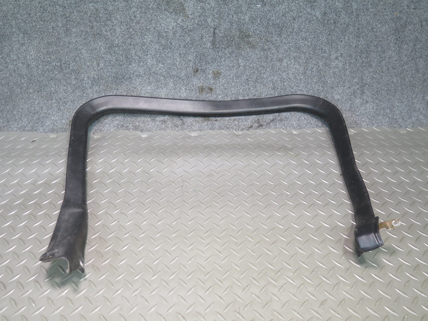 85-89 Nissan Z31 300ZX 2+0 Set of 2 Left & Right T-top Roof Rubber Seal OEM
