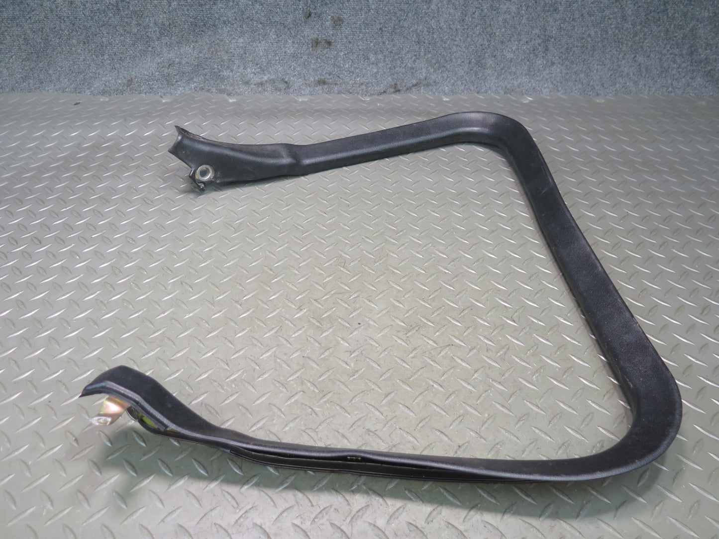 85-89 Nissan Z31 300ZX 2+0 Set of 2 Left & Right T-top Roof Rubber Seal OEM