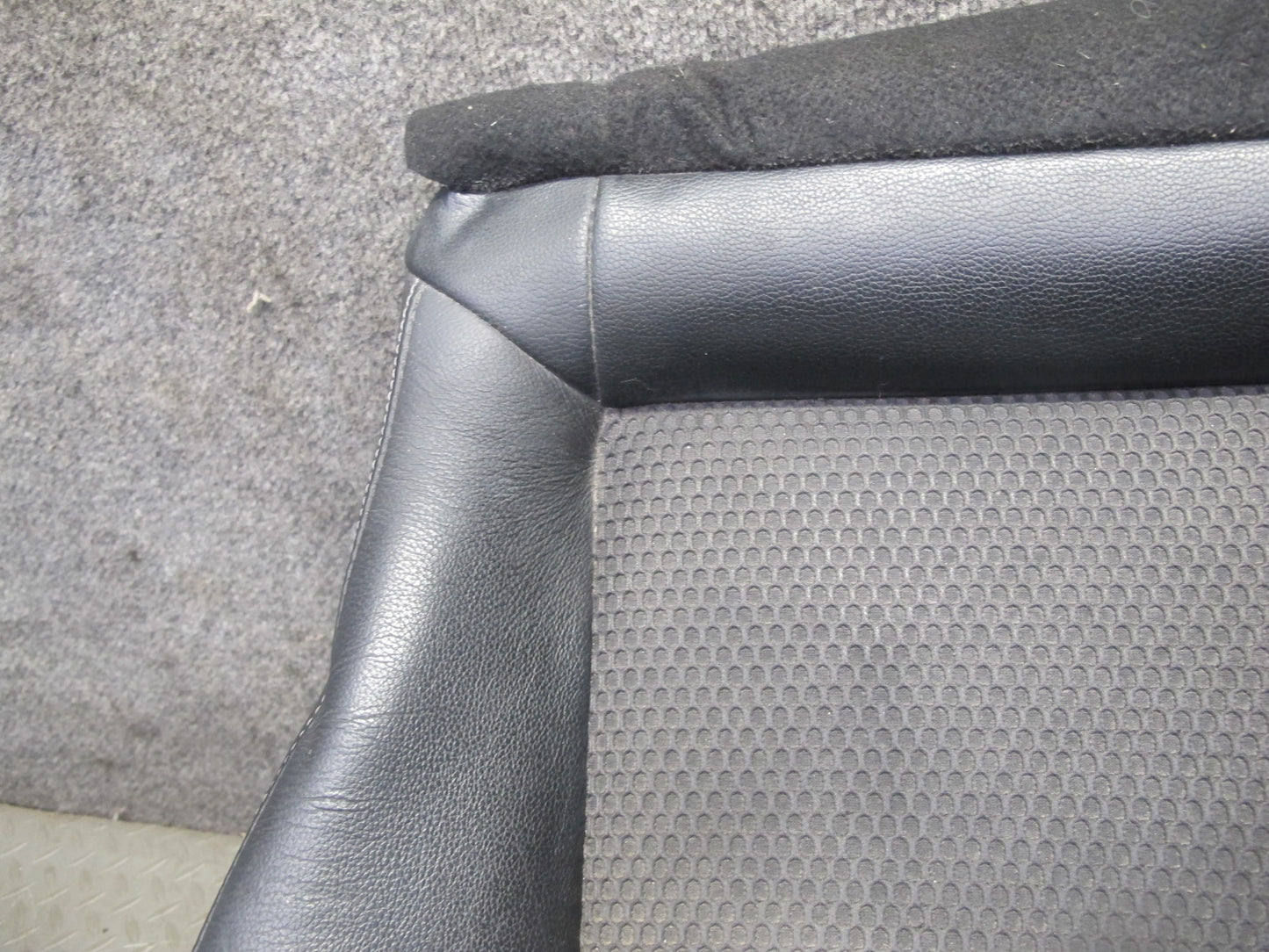 11-19 Nissan Z34 370Z Convert Front Left Seat Lower Leather Cushion Black OEM