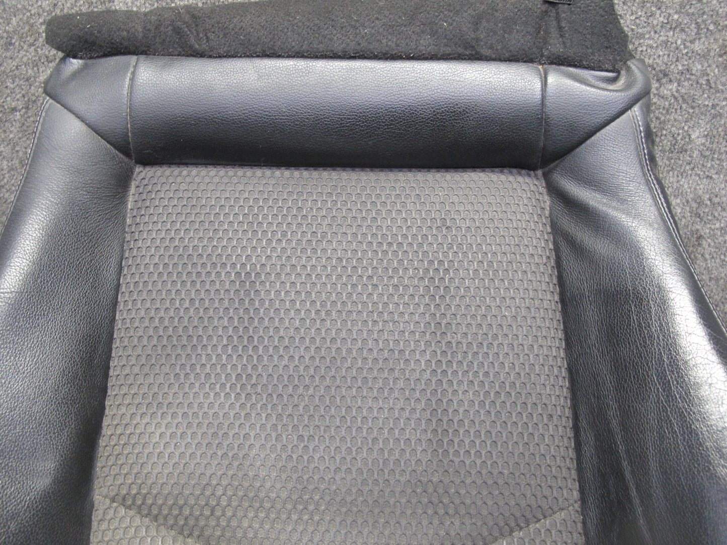 11-19 Nissan Z34 370Z Convert Front Left Seat Lower Leather Cushion Black OEM