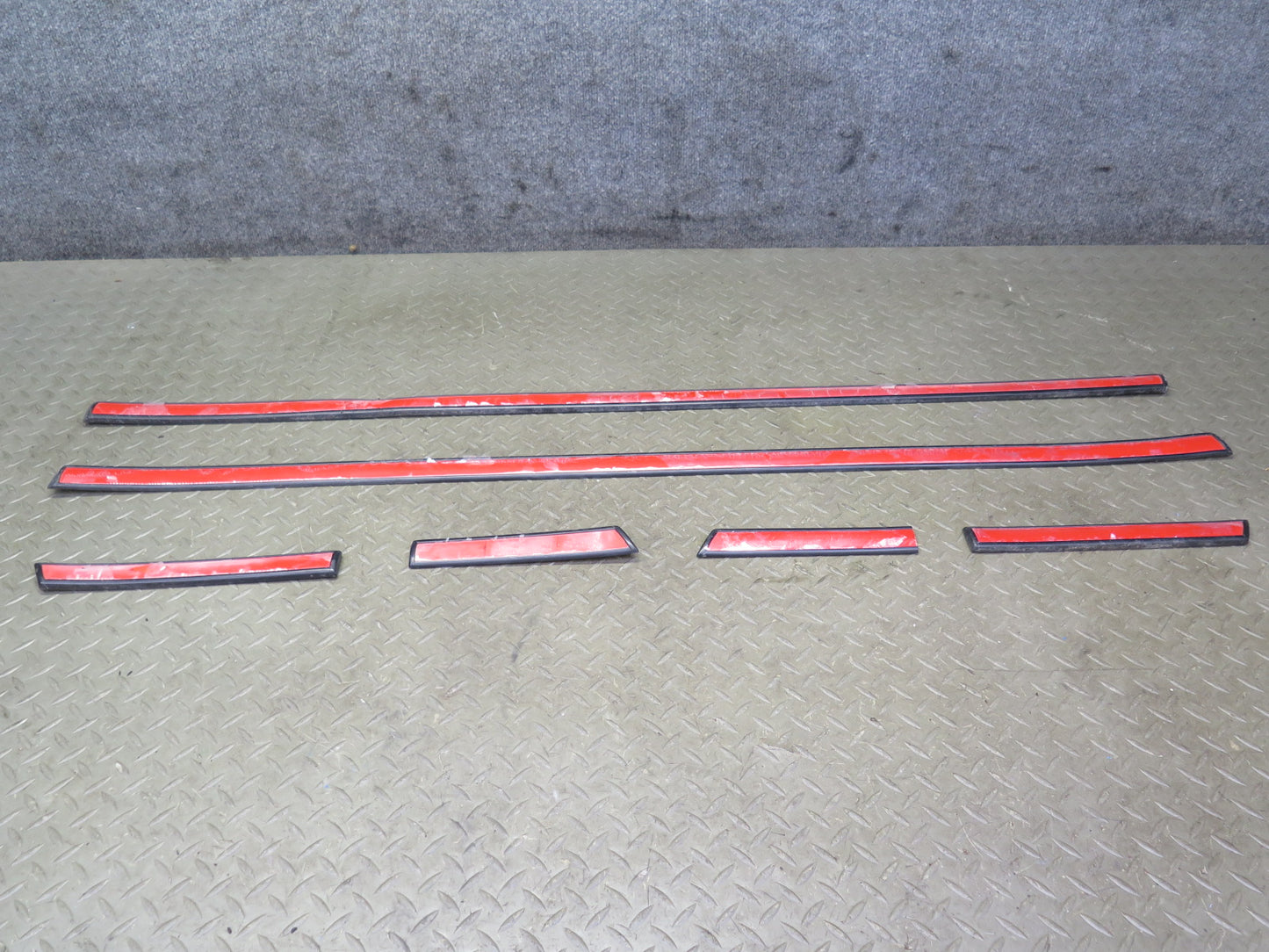 1986 Nissan 300ZX Z31 2+0 Set of 6 Left Right Door Fender Molding Trim RED OEM