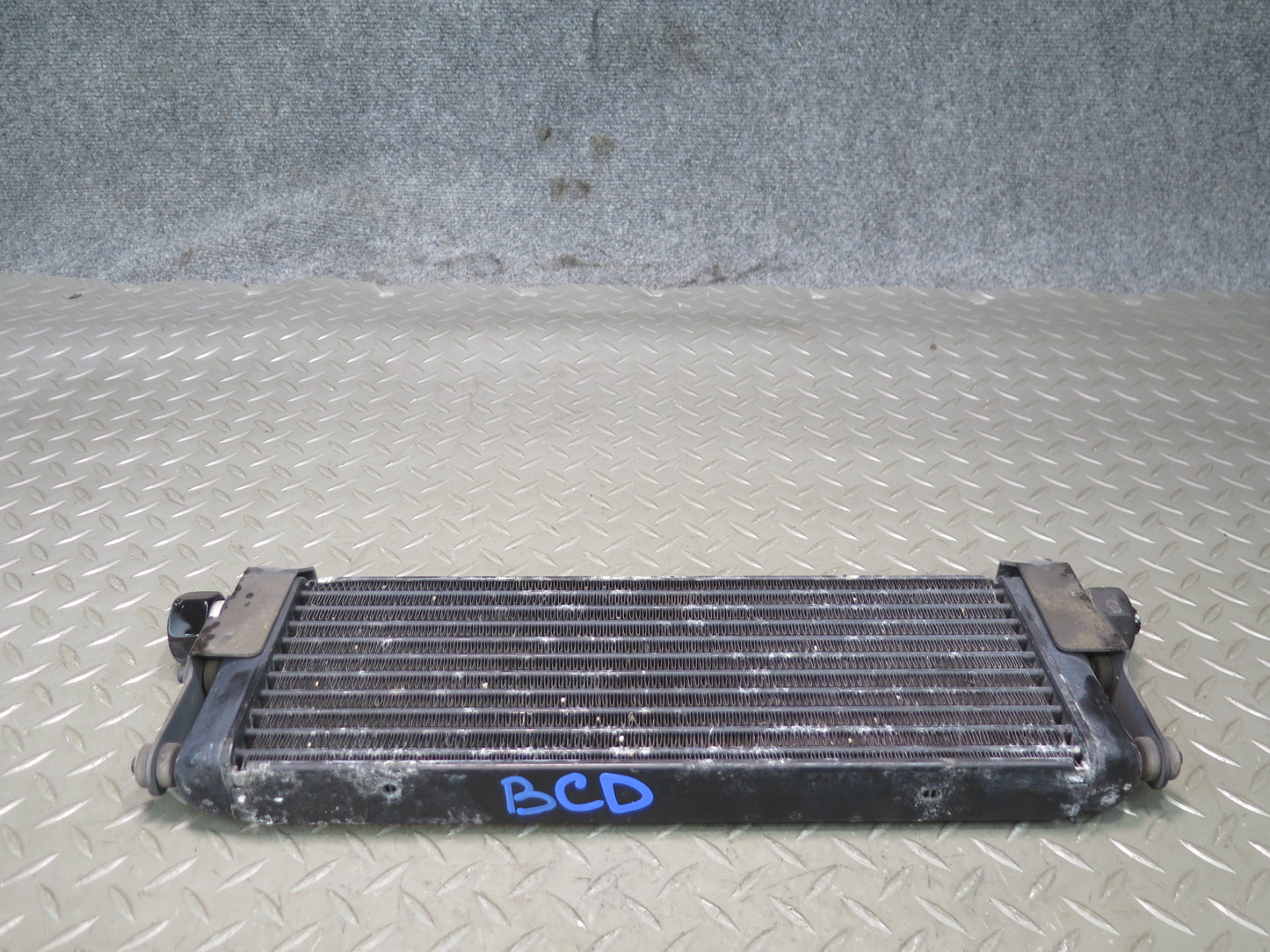06-12 Bentley Continental Flying Spur Automatic Transmission Oil Cooler Radiator