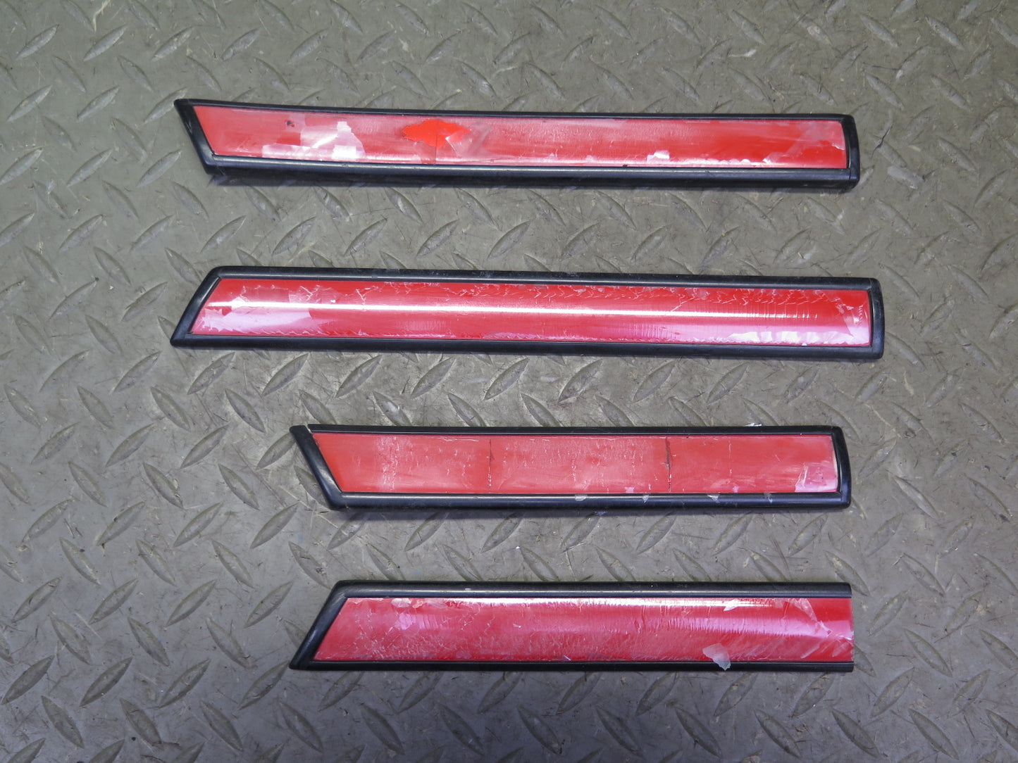 1986 Nissan 300ZX Z31 2+0 Set of 6 Left Right Door Fender Molding Trim RED OEM