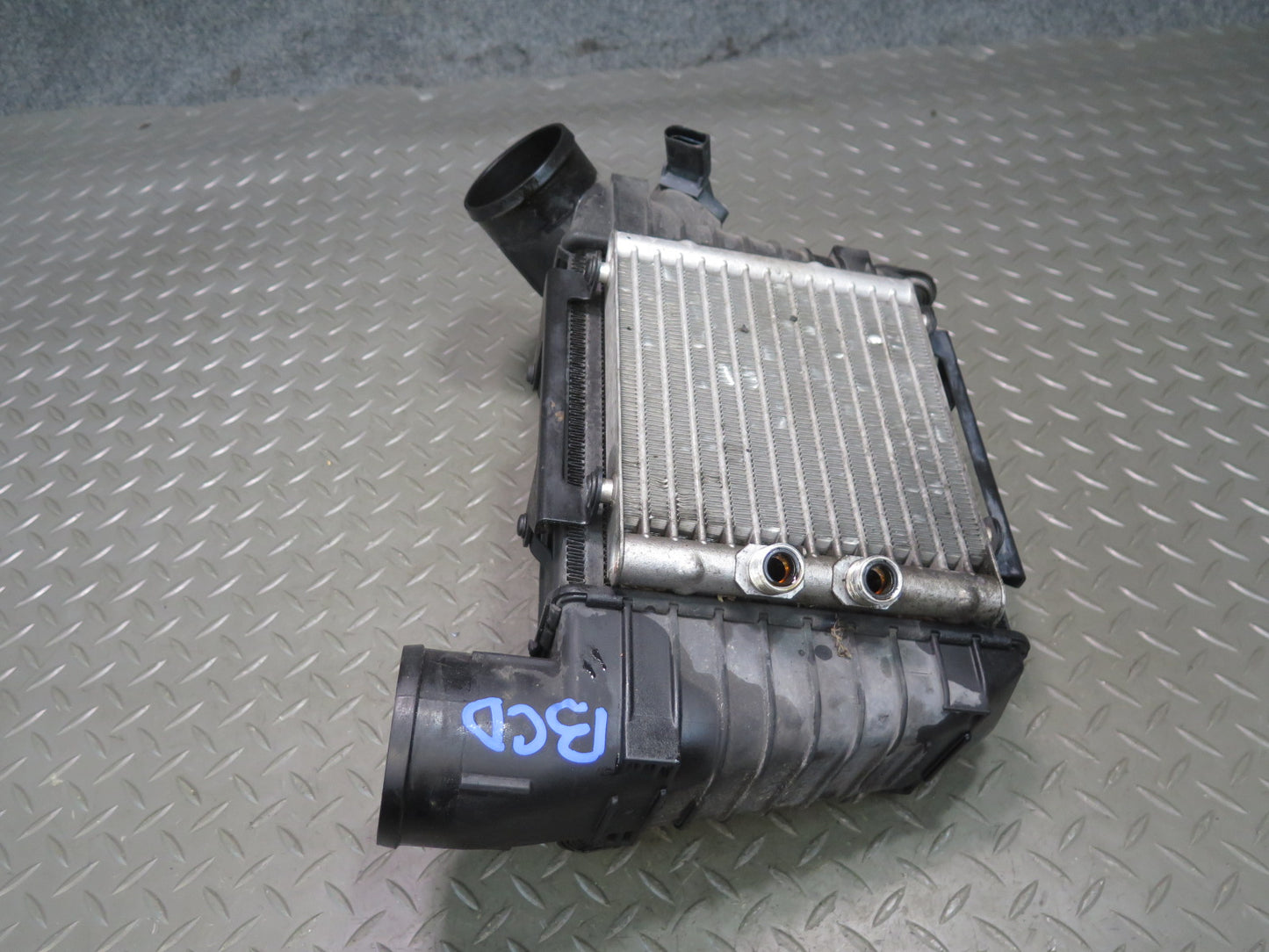 2006-2012 Bentley Continental Flying Spur 6.0L W12 Right Turbo Intercooler