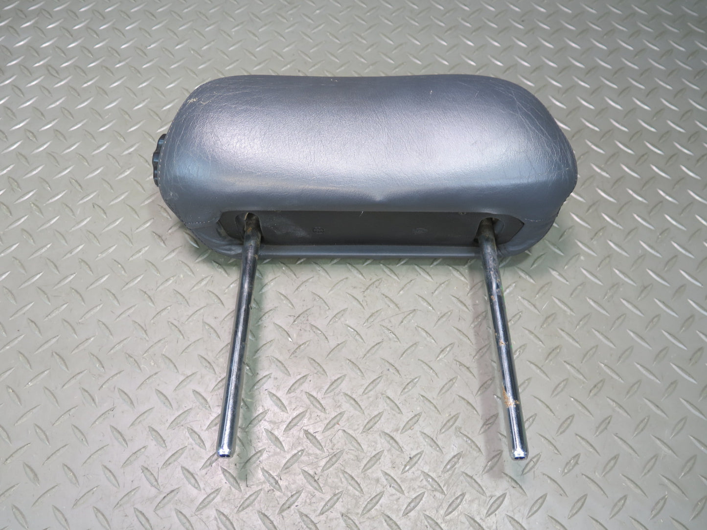 86-89 Nissan Z31 300ZX 2+0 Front Left & Right Leather Headrest Black Set OEM