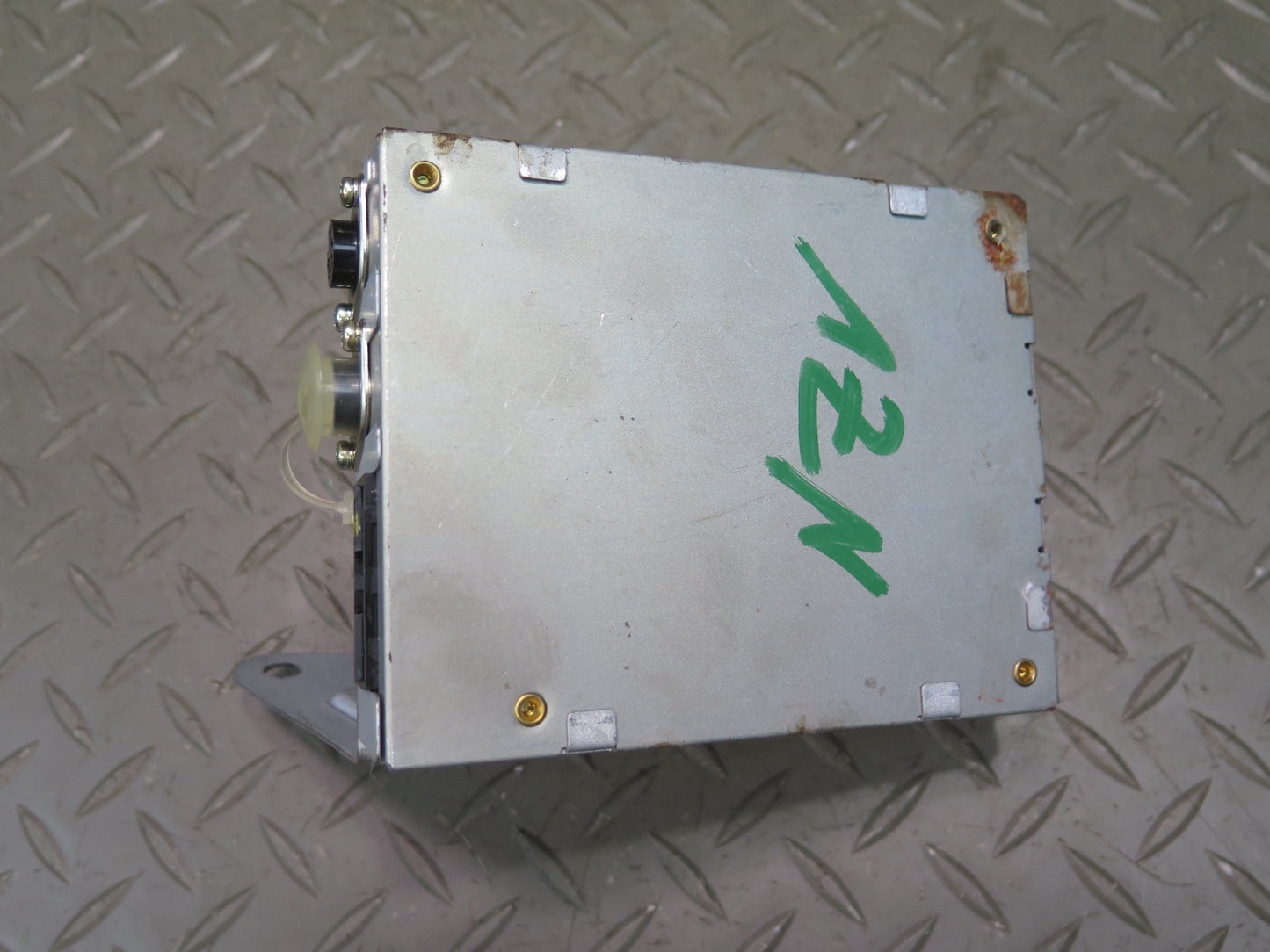84-89 Nissan Z31 300ZX 2+0 Communication Control Module Receiver OEM