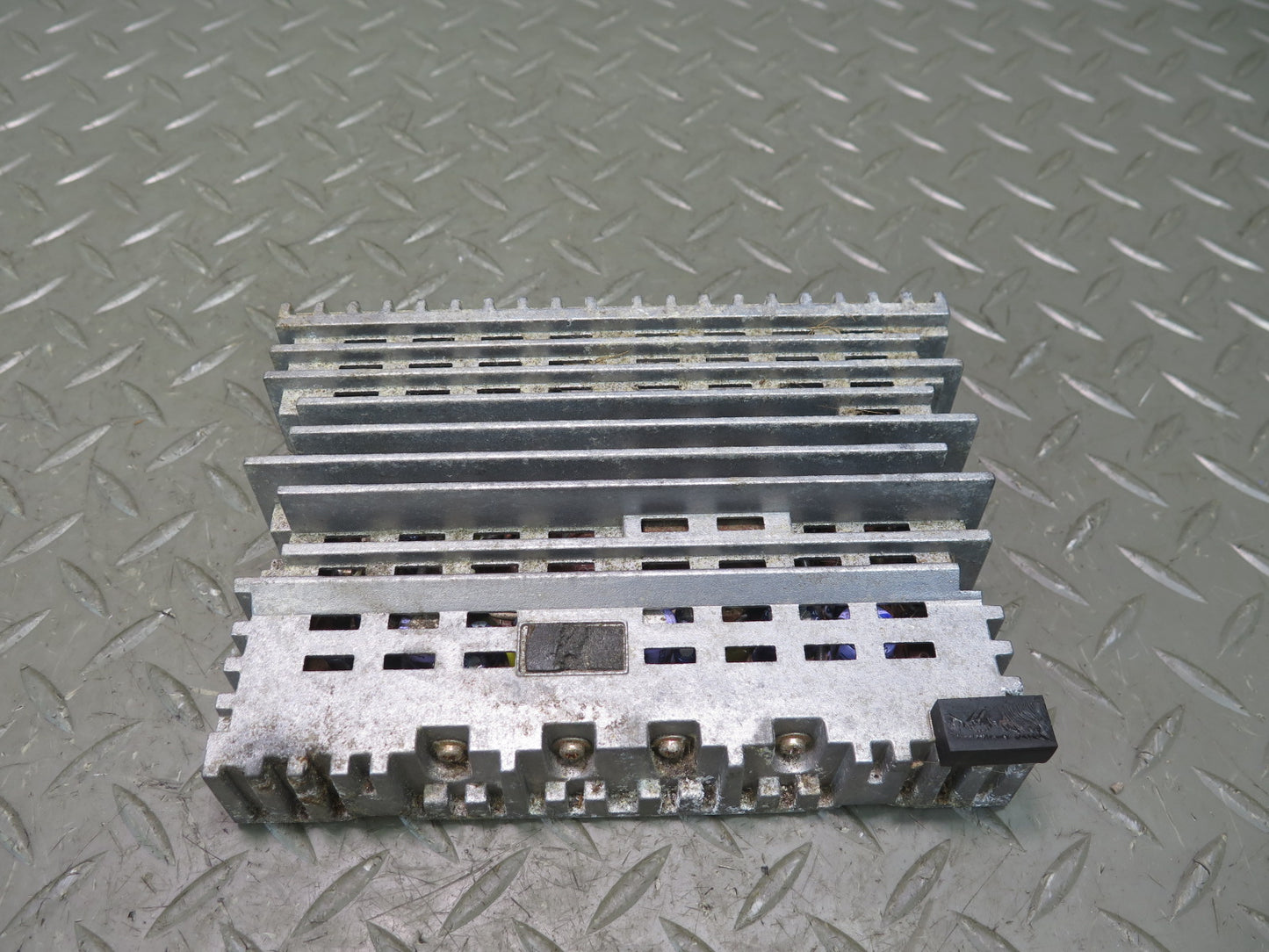 84-89 Nissan Z31 300ZX Radio Amplifier AMP Control Module 28063-17P00 OEM