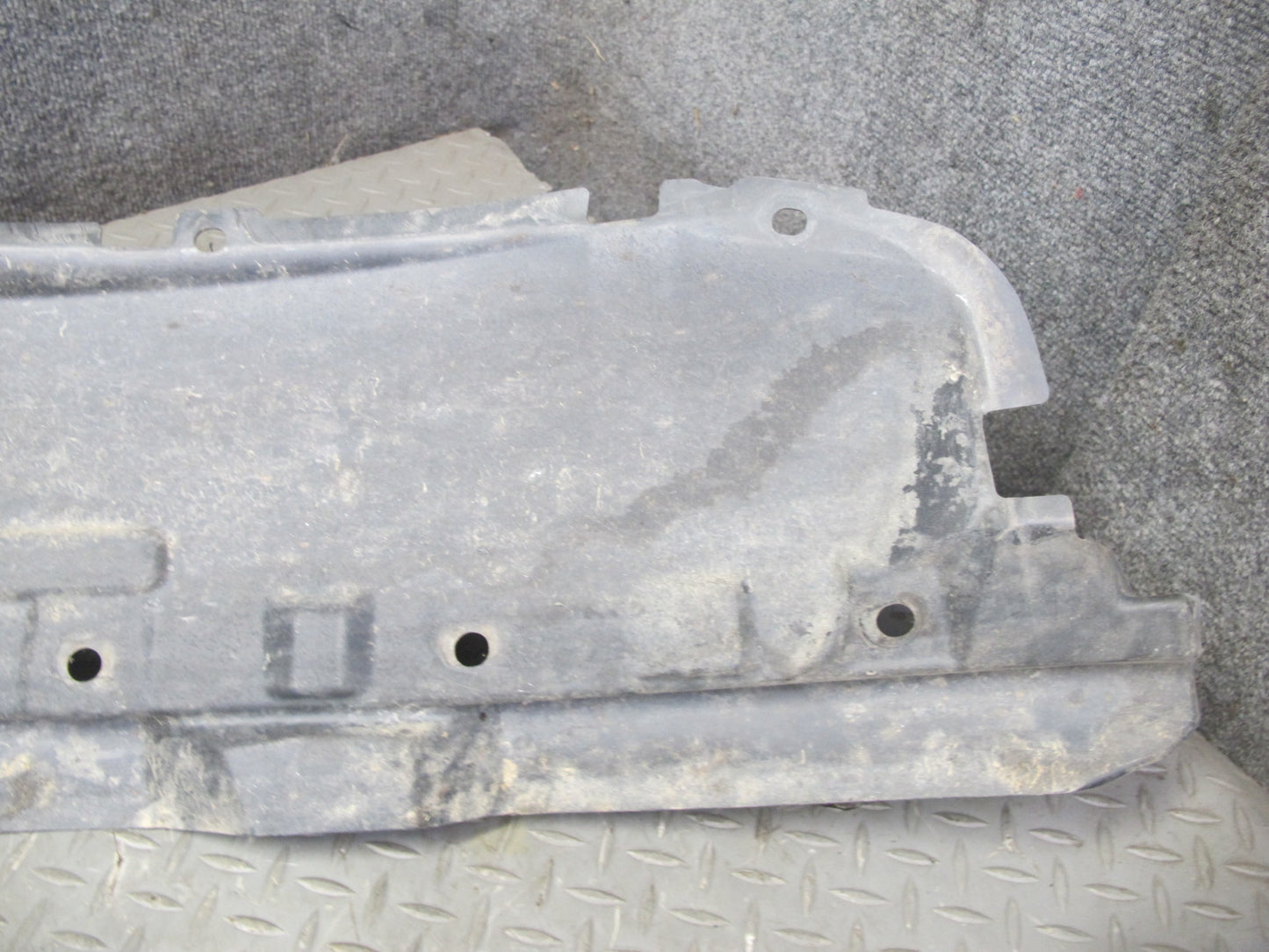 99-01 Isuzu Vehicross Front Left & Right Wheel Arch Liner Splash Guard Set OEM