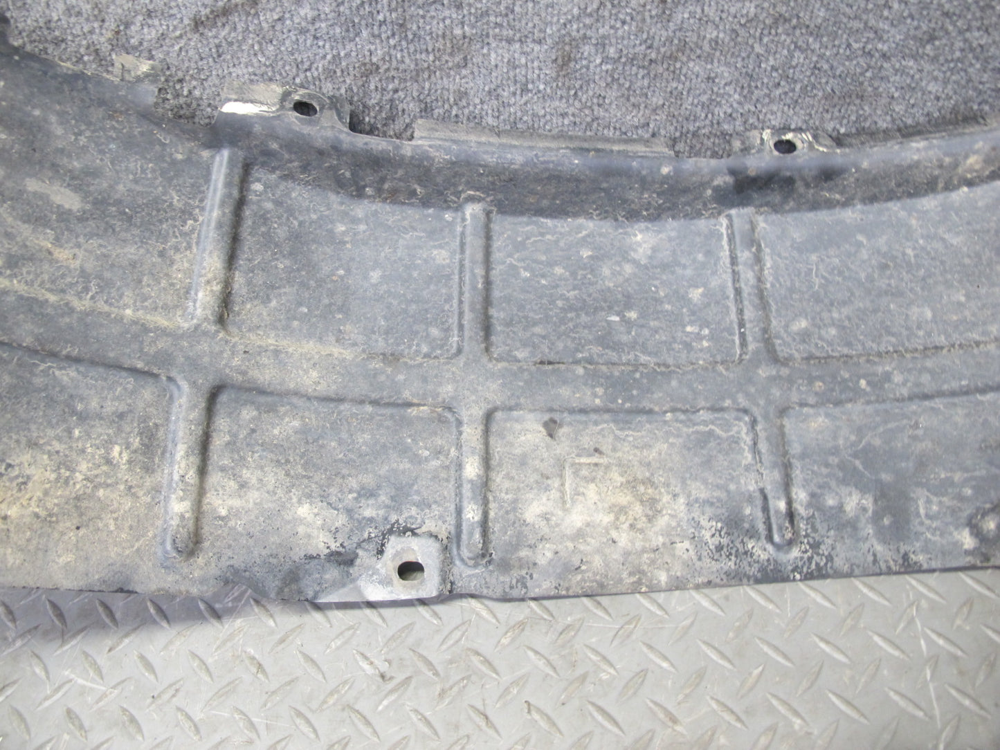 99-01 Isuzu Vehicross Front Left & Right Wheel Arch Liner Splash Guard Set OEM