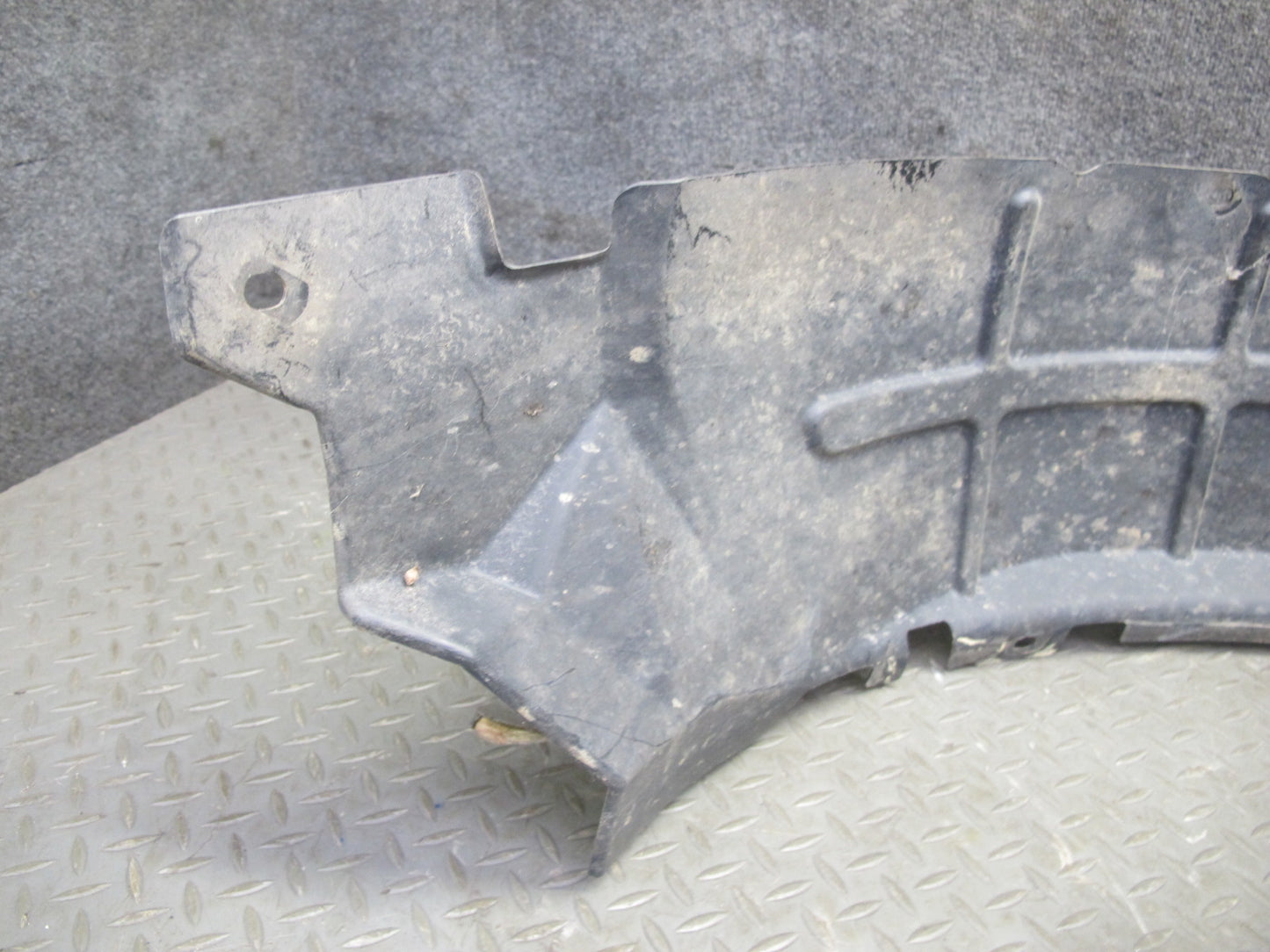 99-01 Isuzu Vehicross Front Left & Right Wheel Arch Liner Splash Guard Set OEM