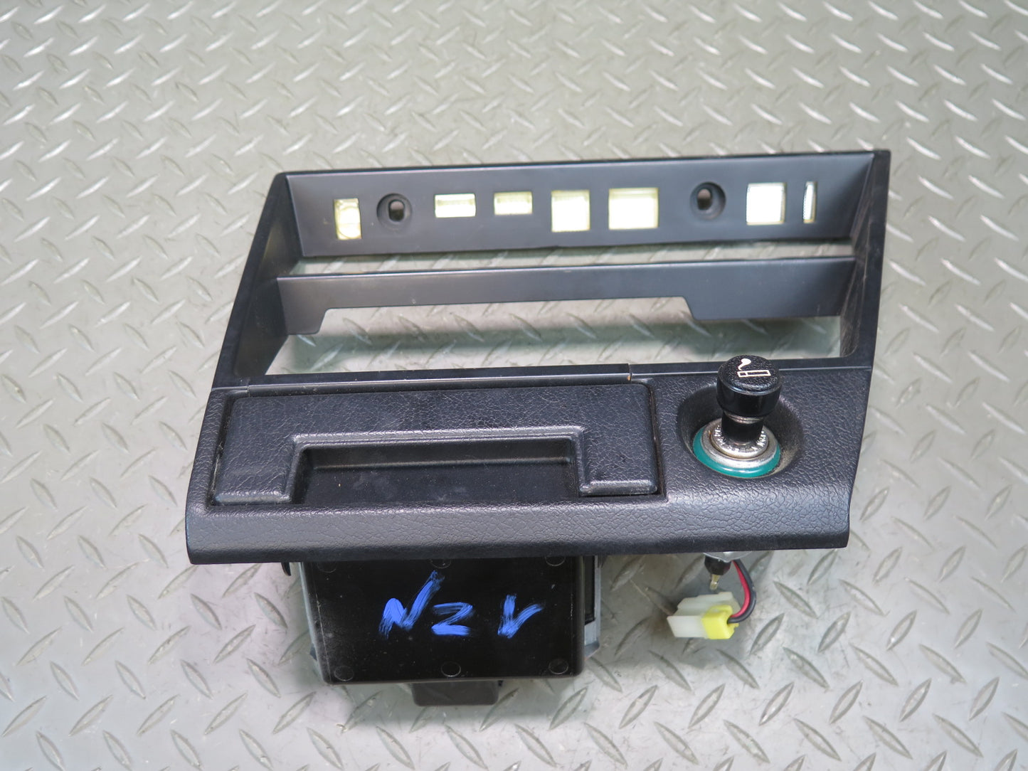 84-86 Nissan Z31 300ZX Dash Center Trim Bezel Cover Panel w Lighter OEM