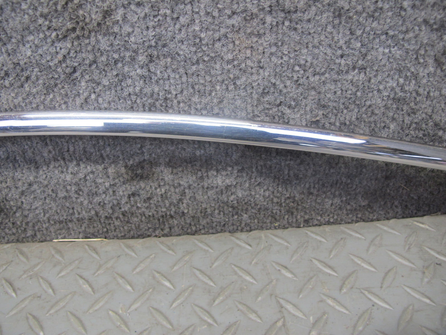 2006-2012 Bentley Flying Spur Front Left Door Window Chrome Trim Molding Set