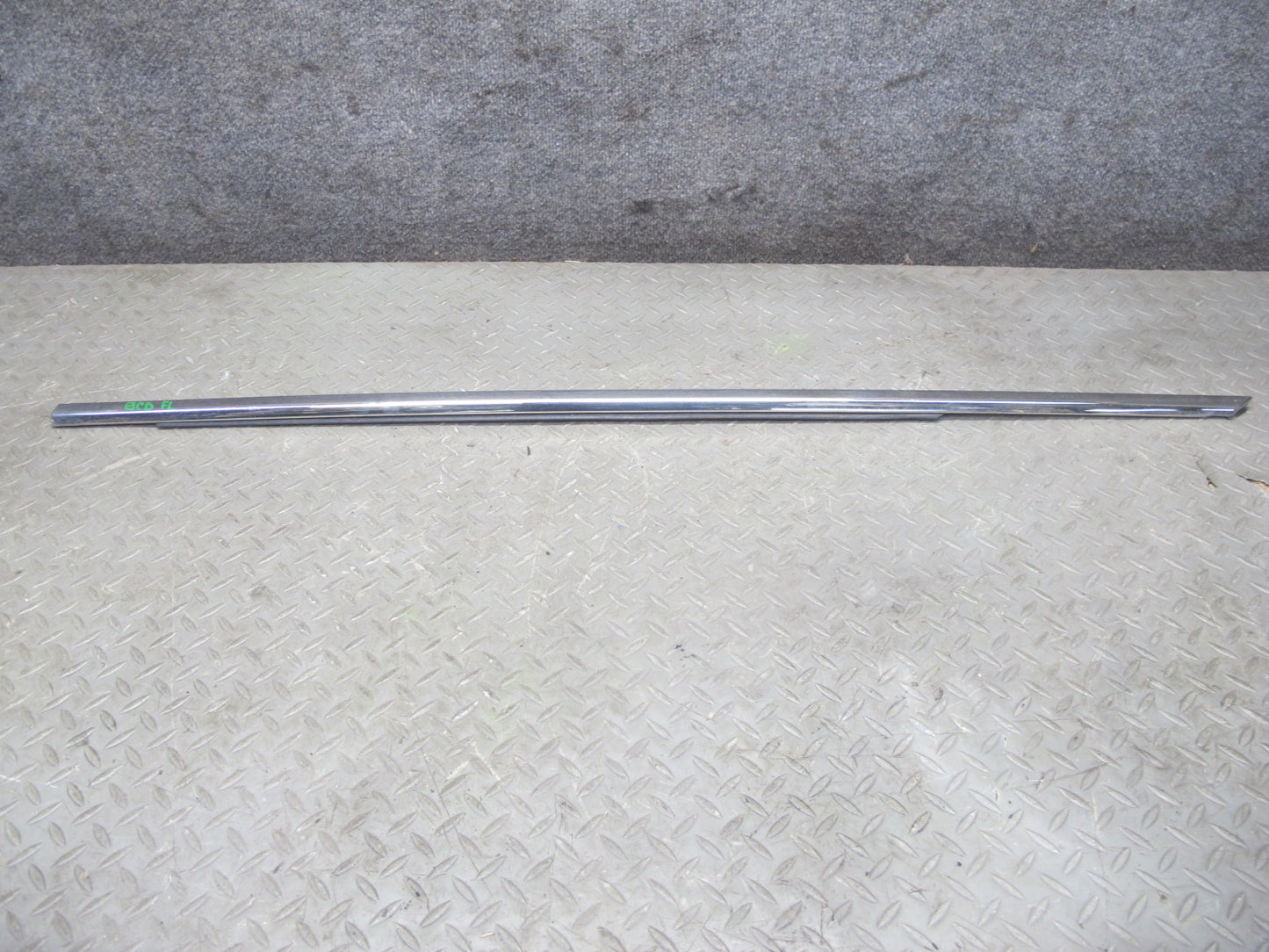 2006-2012 Bentley Flying Spur Front Left Door Window Chrome Trim Molding Set