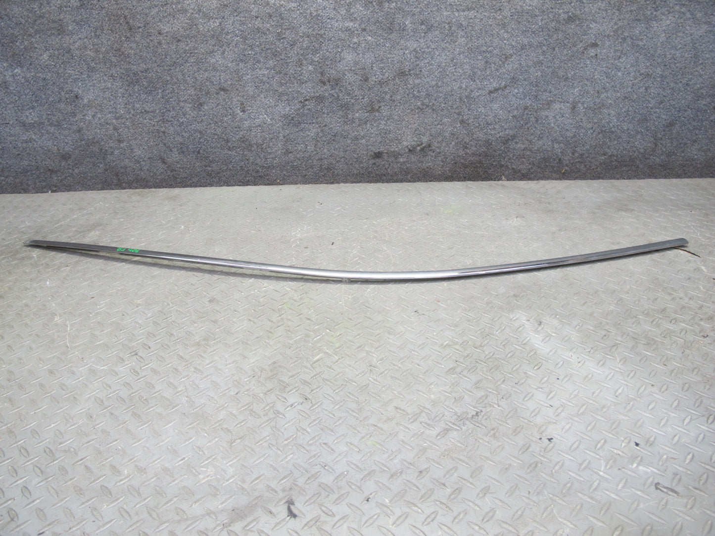 2006-2012 Bentley Flying Spur Front Right Door Window Chrome Trim Molding Set