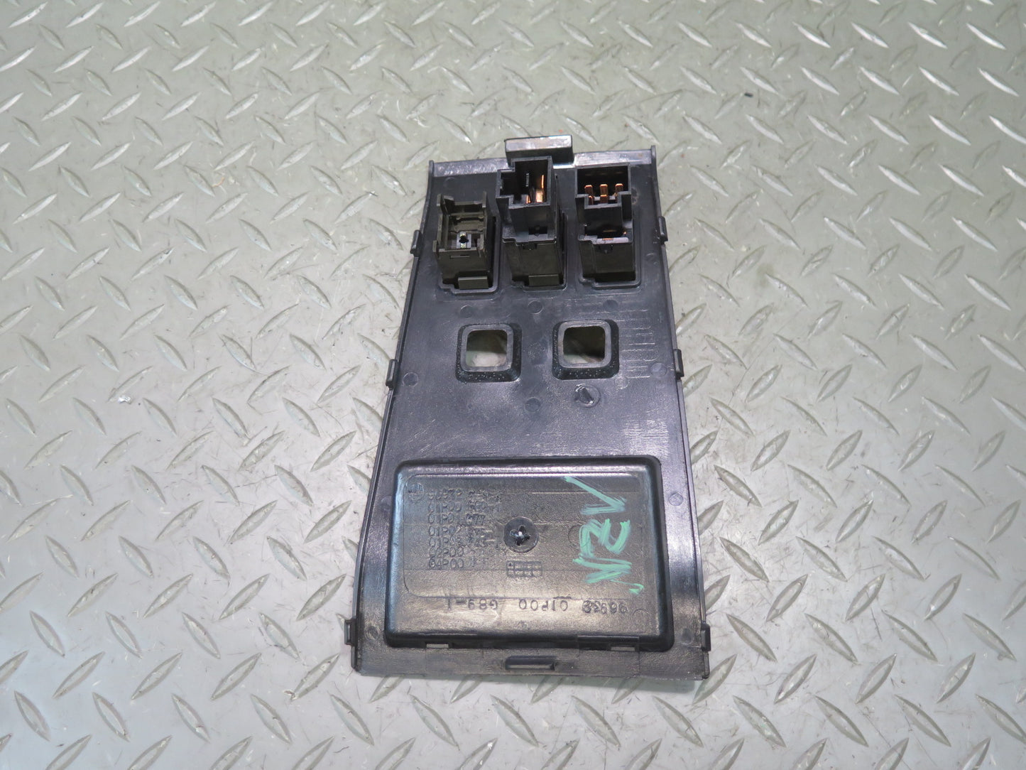 84-86 Nissan 300ZX Z31 Turbo Center Console Trim Panel w Switches OEM
