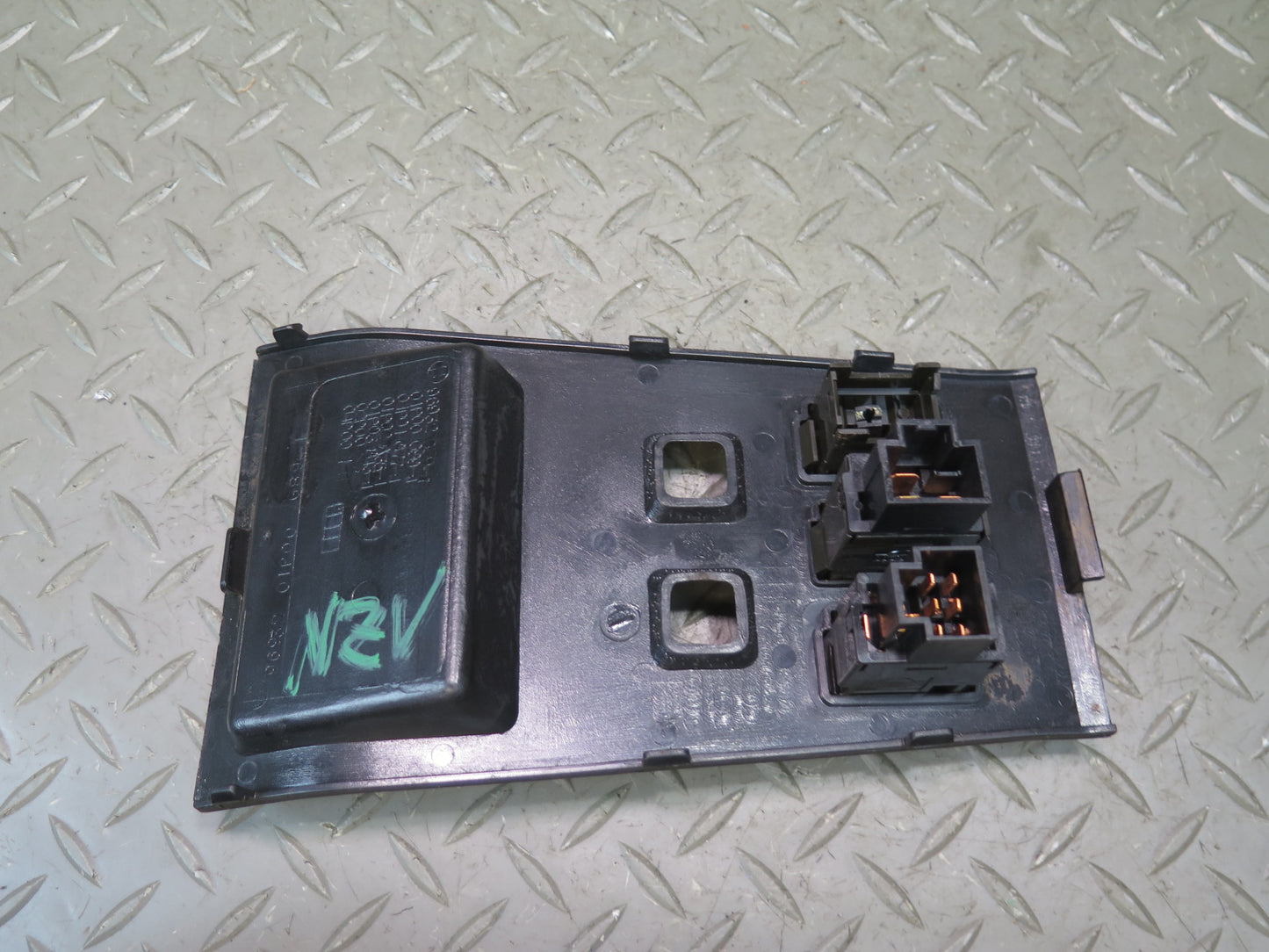 84-86 Nissan 300ZX Z31 Turbo Center Console Trim Panel w Switches OEM