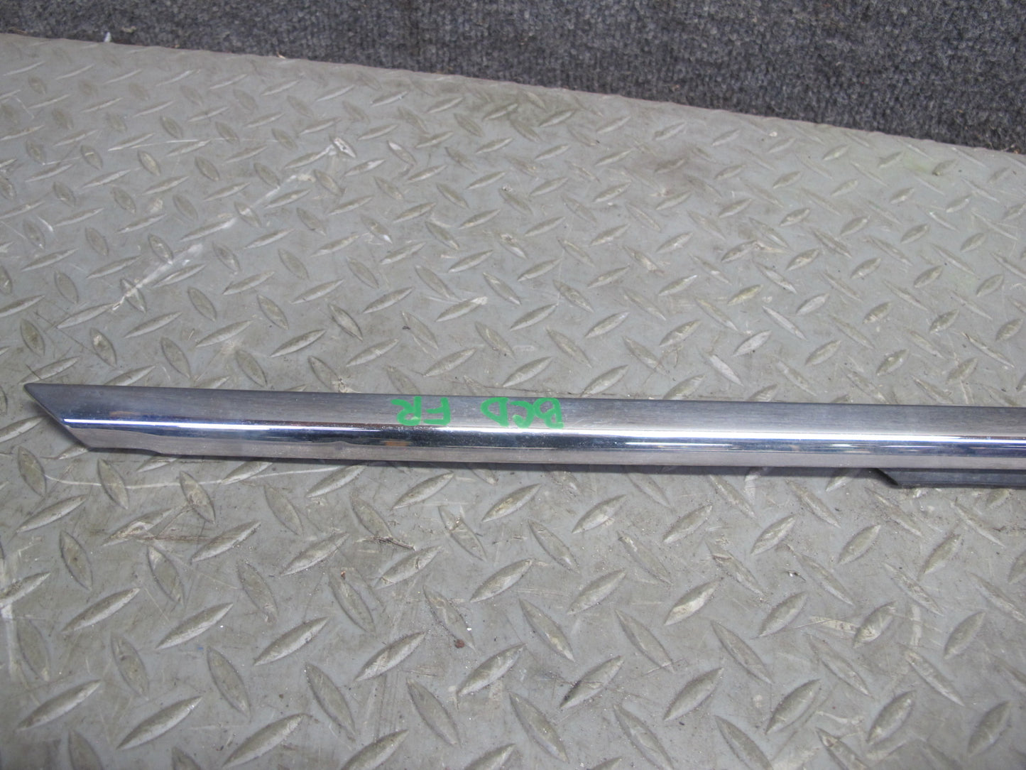 2006-2012 Bentley Flying Spur Front Right Door Window Chrome Trim Molding Set