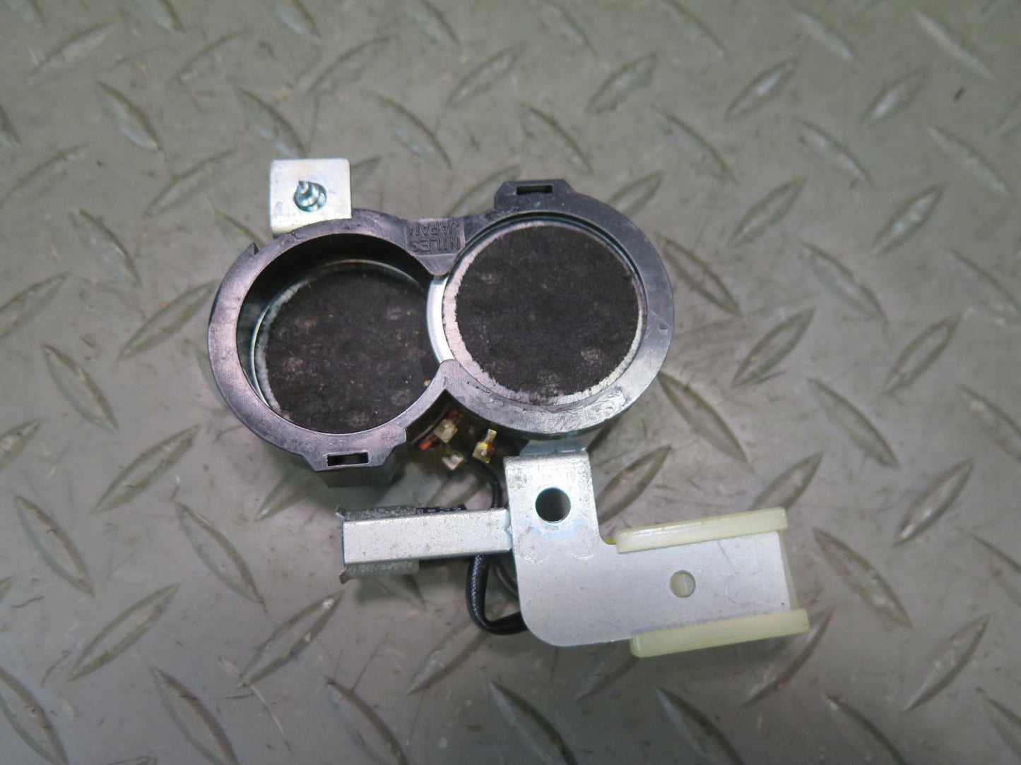 84-86 Nissan Z31 300ZX 2+0 Front Right & Left Side Tweeter Audio Speaker Set OEM