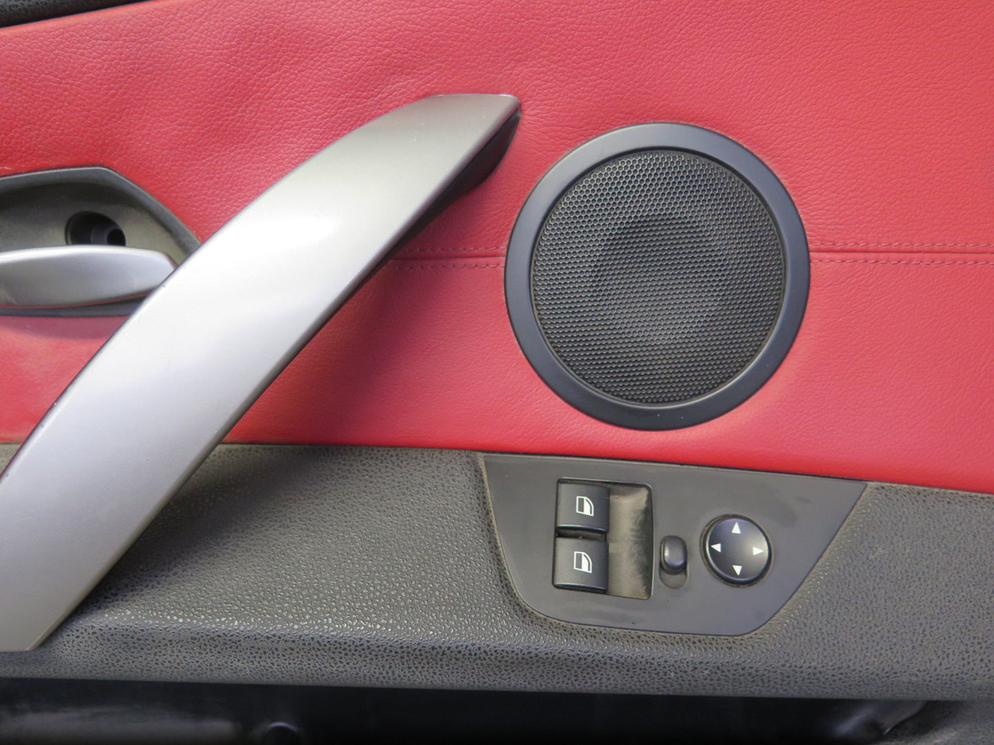 06-08 BMW E85 Z4 Set of 2 Left & Right Door Interior Trim Panel Black & RED OEM