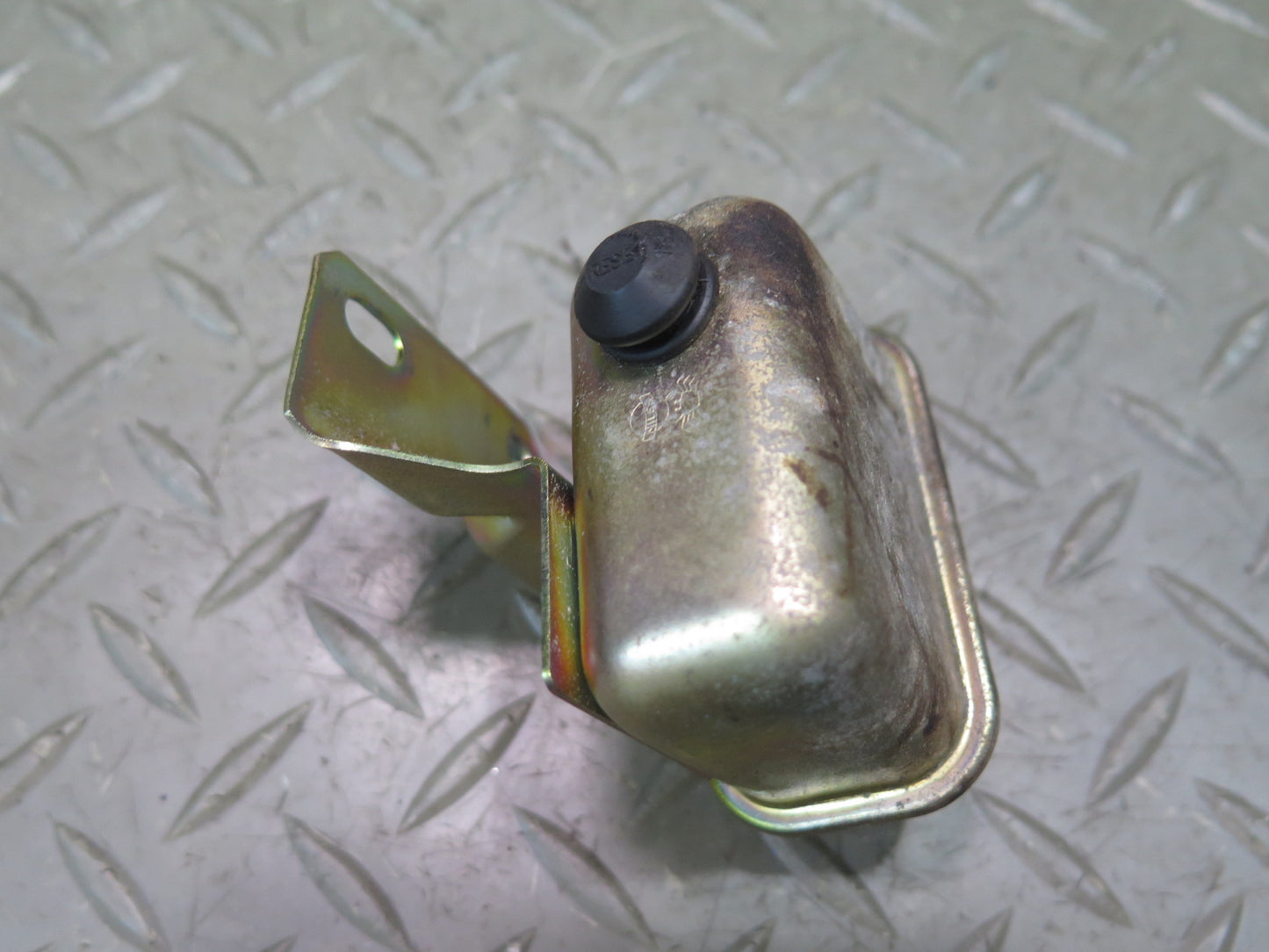 84-89 Nissan Z31 300ZX Hold Relay Module 25230-01P00 OEM