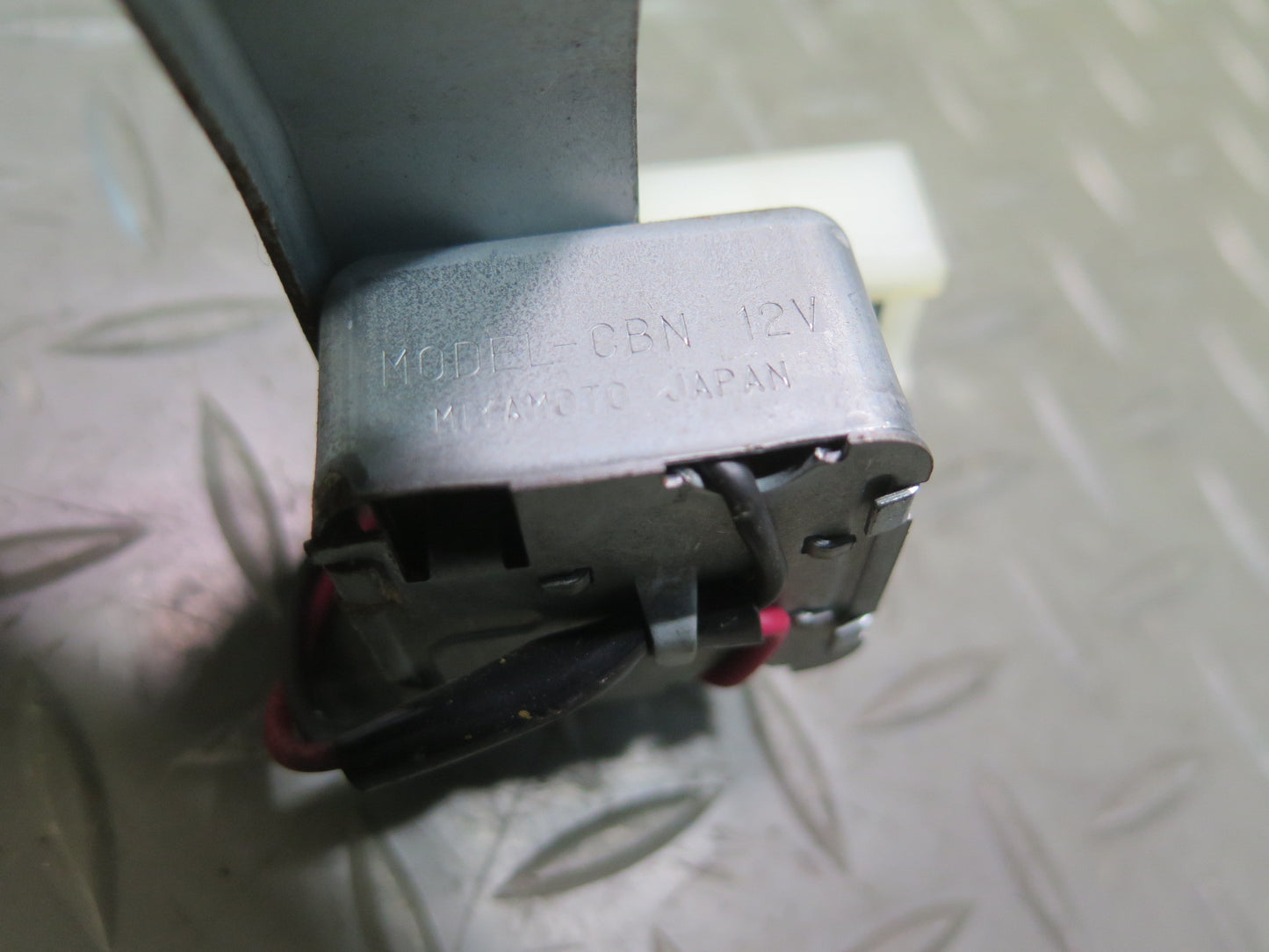 84-86 Nissan Z31 300ZX Buzzer Parking Alarm Module OEM