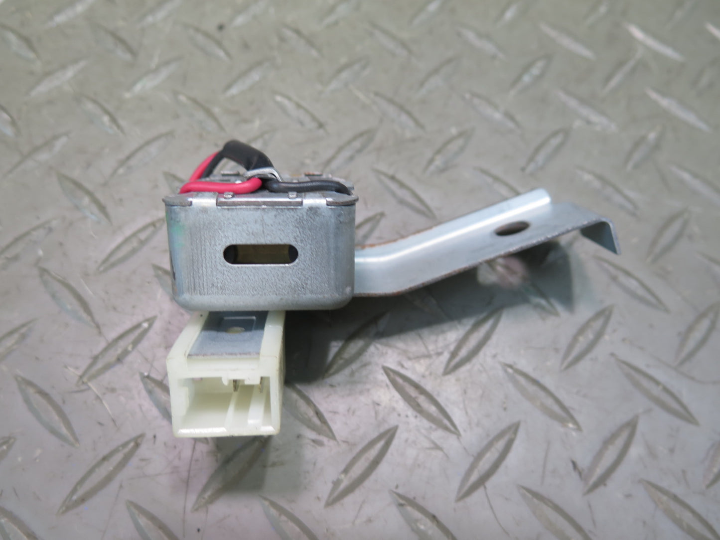 84-86 Nissan Z31 300ZX Buzzer Parking Alarm Module OEM