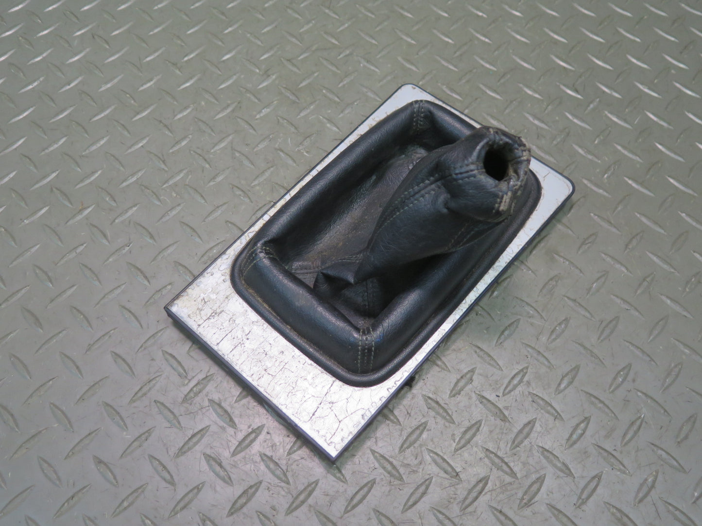84-86 Nissan Z31 300ZX 2+0 M/T Manual Transmission Shifter Trim Cover w Boot OEM