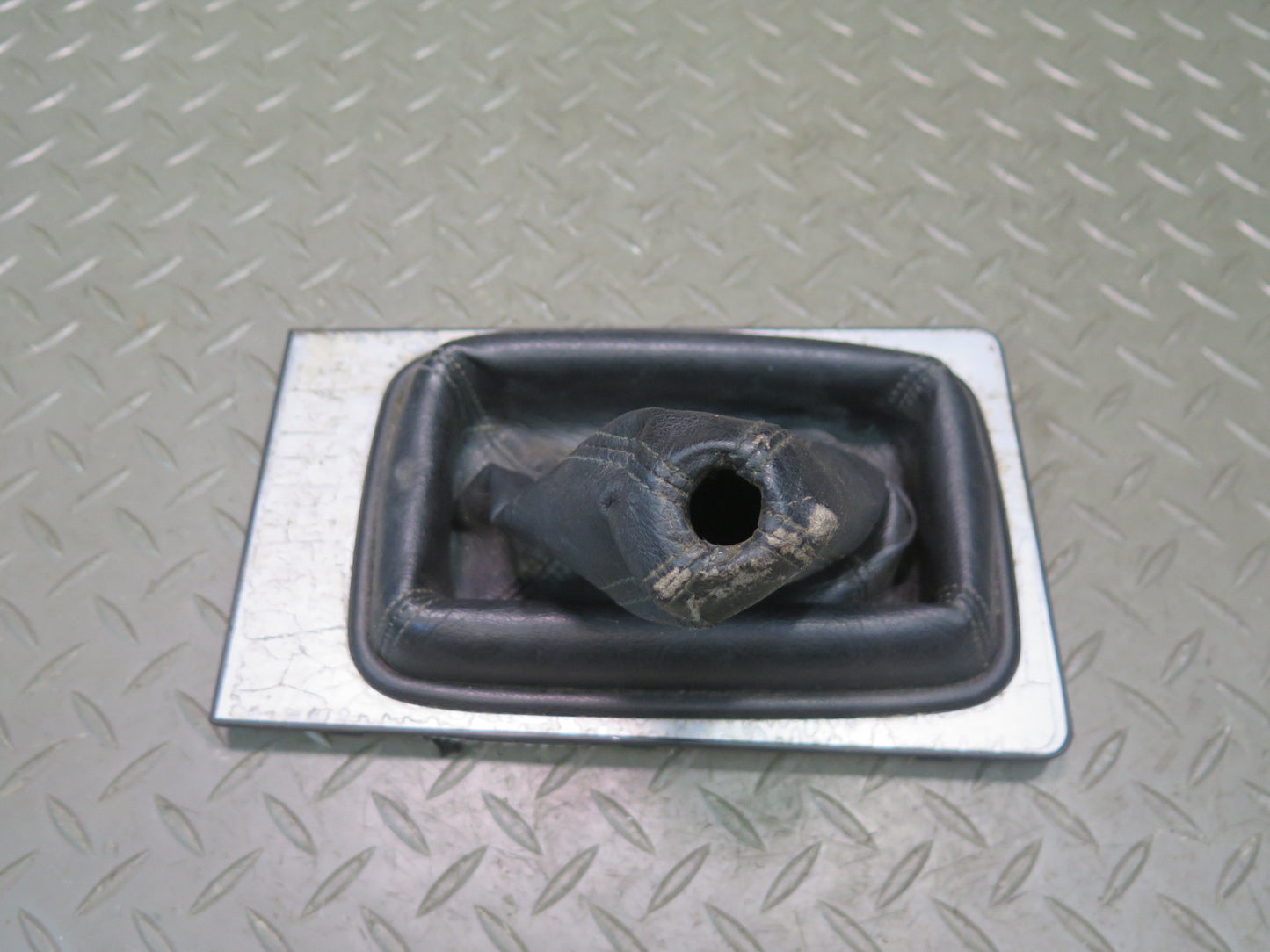 84-86 Nissan Z31 300ZX 2+0 M/T Manual Transmission Shifter Trim Cover w Boot OEM