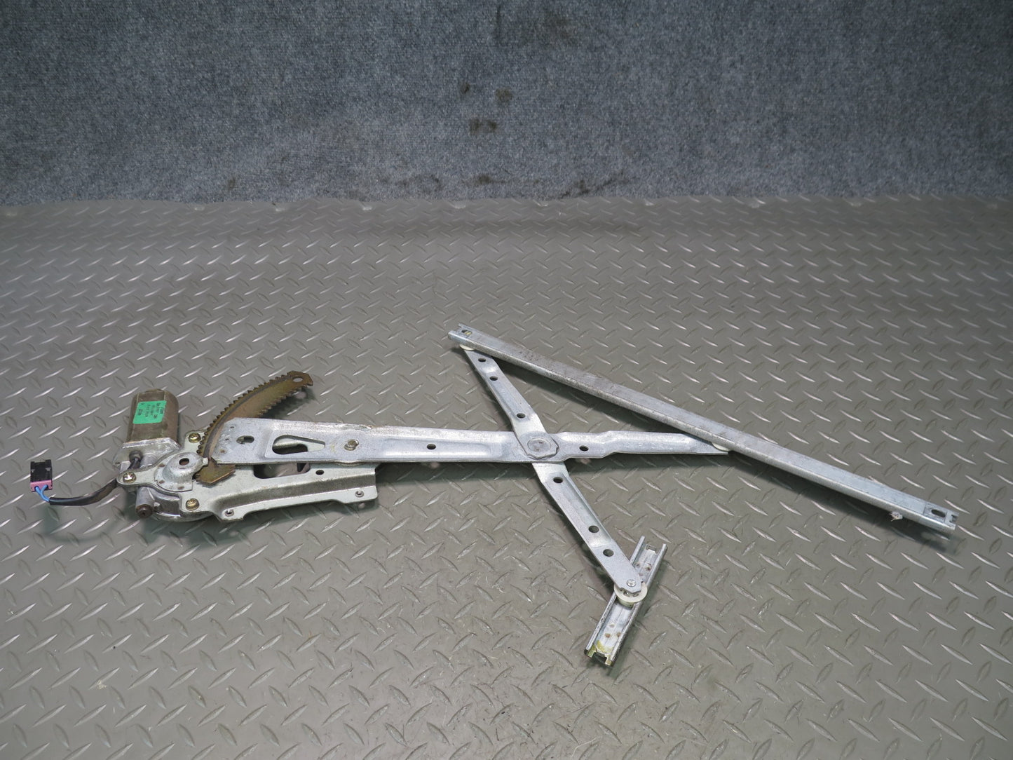 84-89 Nissan Z31 300ZX 2+0 Right Passenger Door Window Regulator w Motor OEM