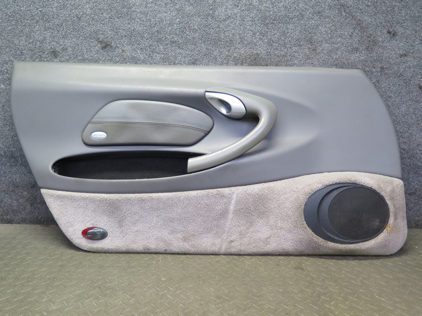 1999-2004 Porsche 911 996 Carrera Left Side Door Interior Trim Panel Cover