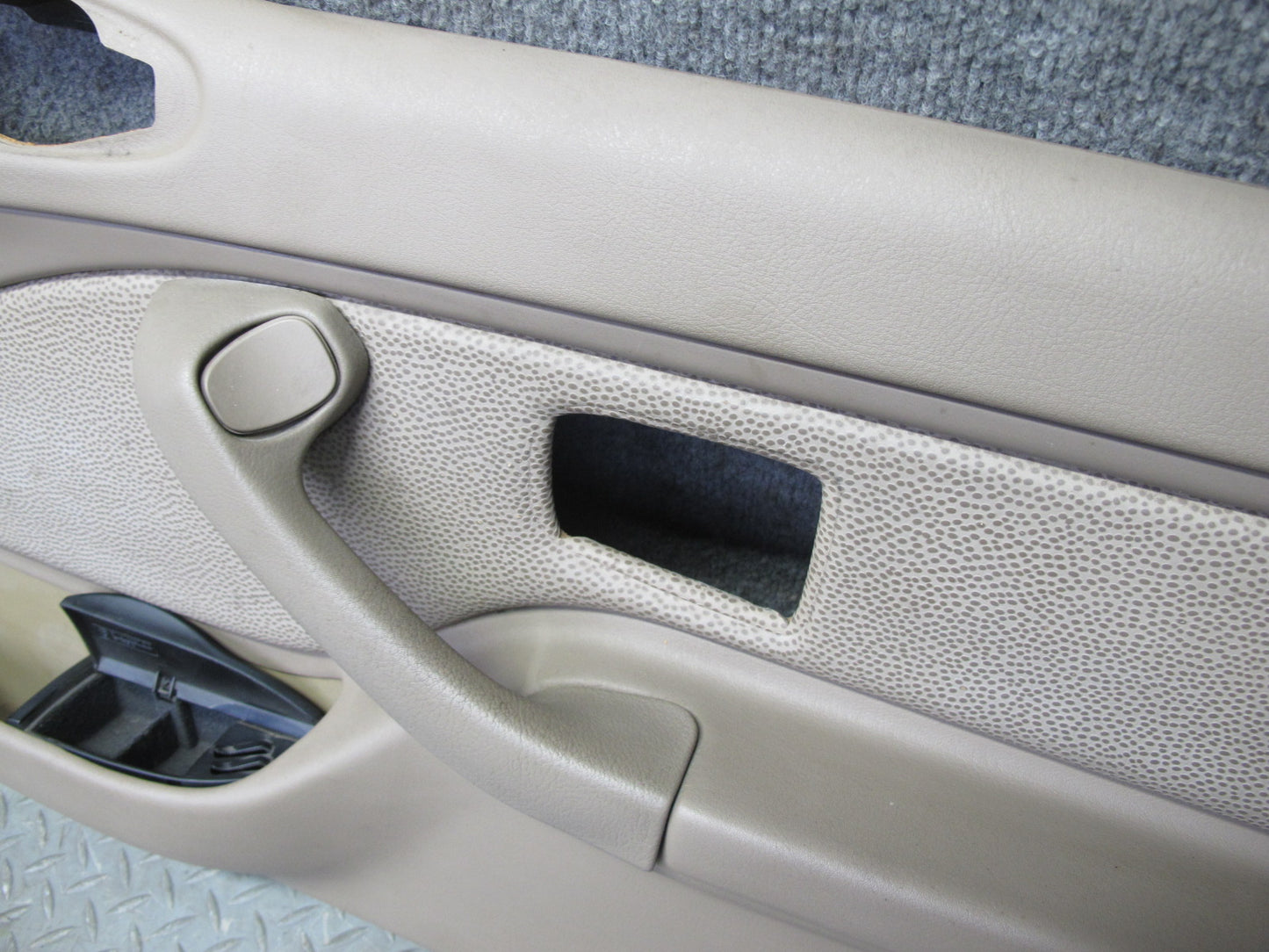 96-98 BMW E36/7 Z3 Right Passenger Door Interior Trim Panel Sand Beige OEM
