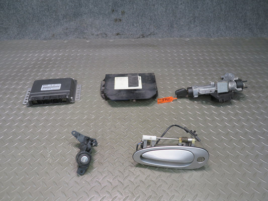 2002 Porsche 911 996 M96.03 M/T Engine ECU ECM Handle Immo Ignition Lock KEY Set