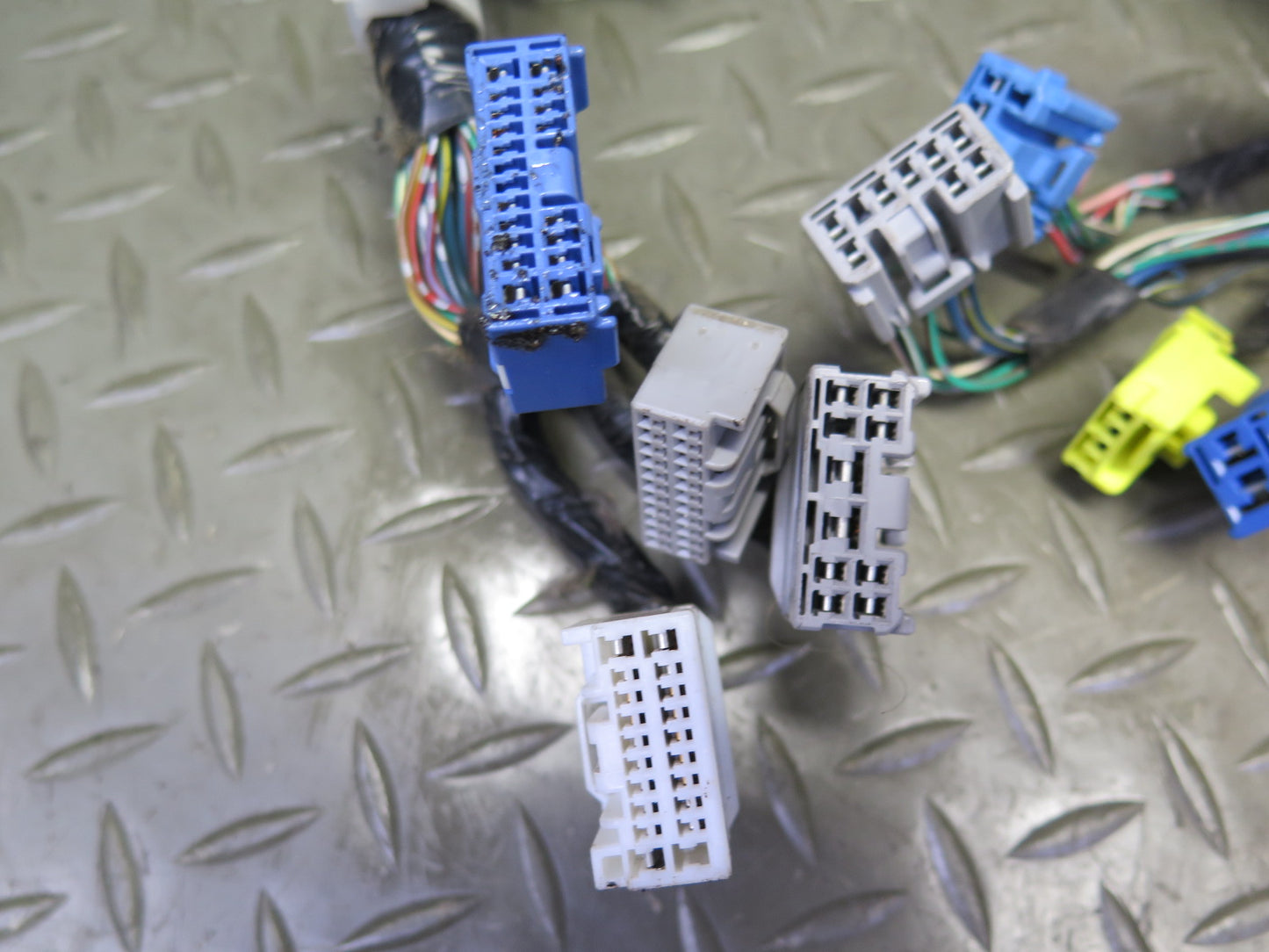 02-04 Lexus JCE10L IS300 A/T Dash Instrument Panel Wire Wiring Harness OEM