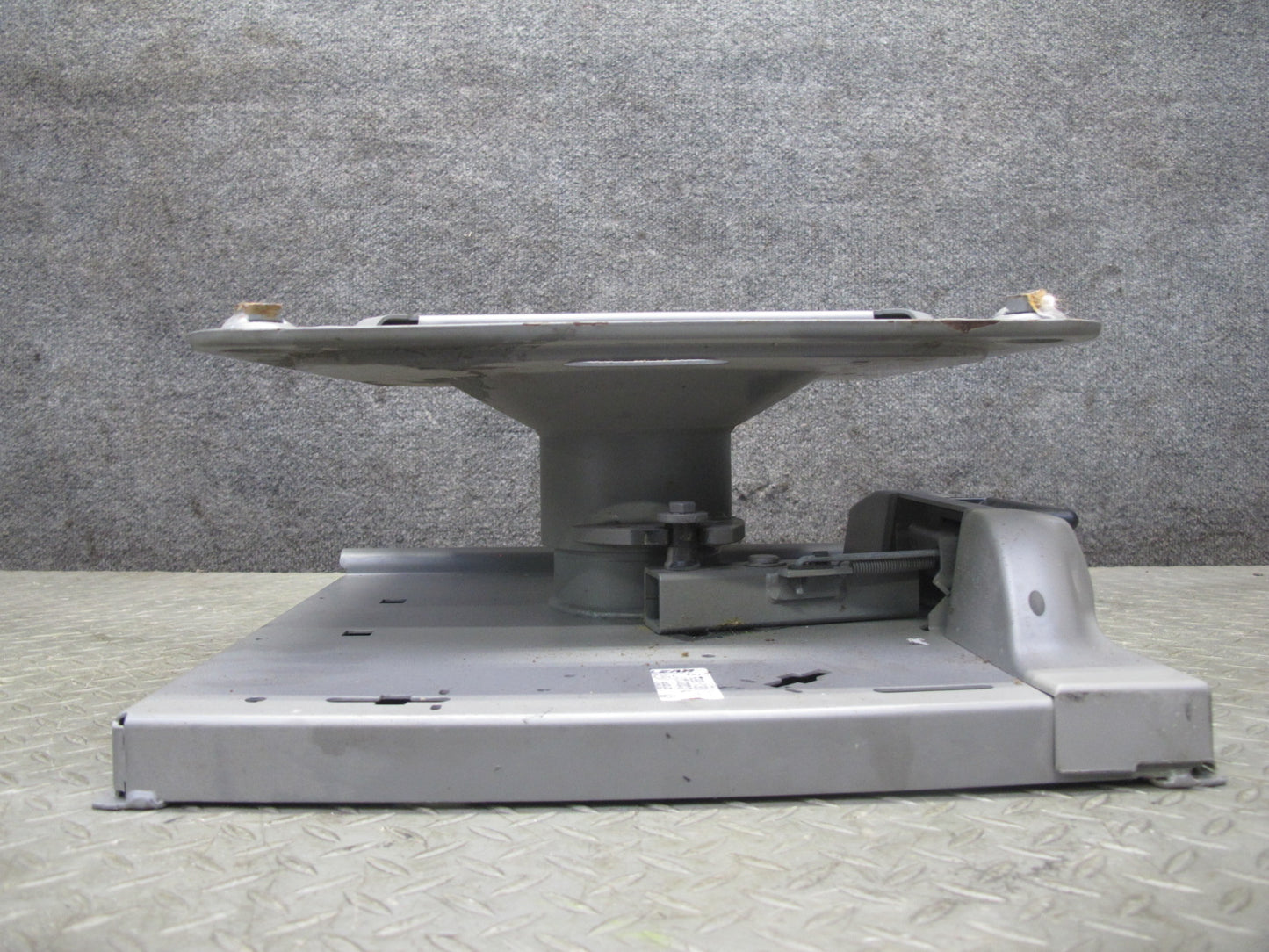 01-03 VW Eurovan T4 Camper Front Left Driver Swivel Seat Console Base OEM