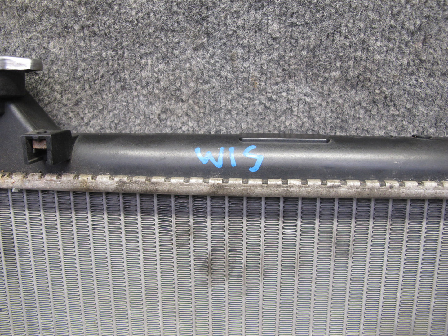 01-05 Lexus JCE10L IS300 Aftermarket Engine Cooling Radiator