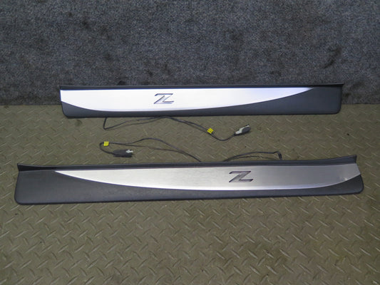 09-20 Nissan Z34 370Z Illuminated Left Right Door Scuff Sill Plate Trim Set OEM