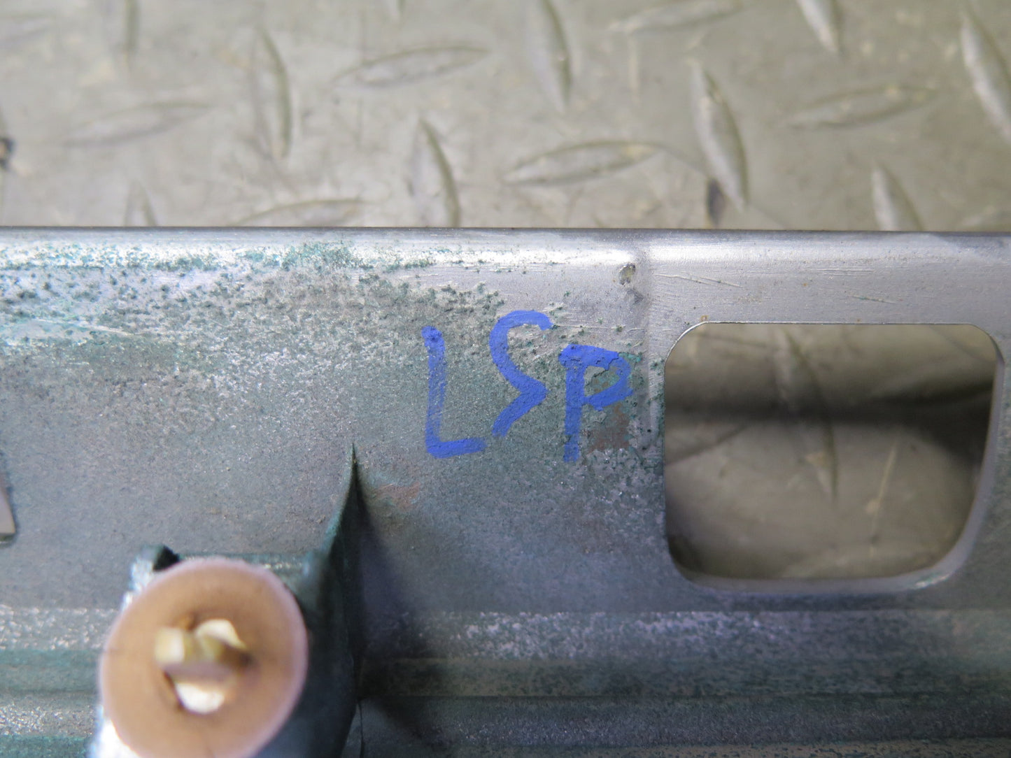 04-06 Lexus UCF30L LS430 Rear Trunk License Light Trim Molding Cover Panel OEM
