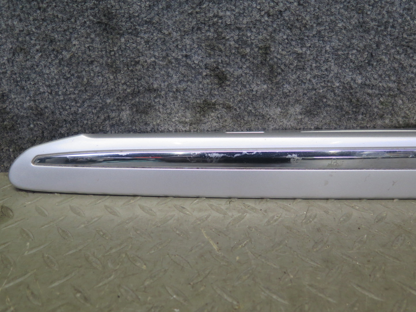 04-06 Lexus UCF30L LS430 Rear Trunk License Light Trim Molding Cover Panel OEM