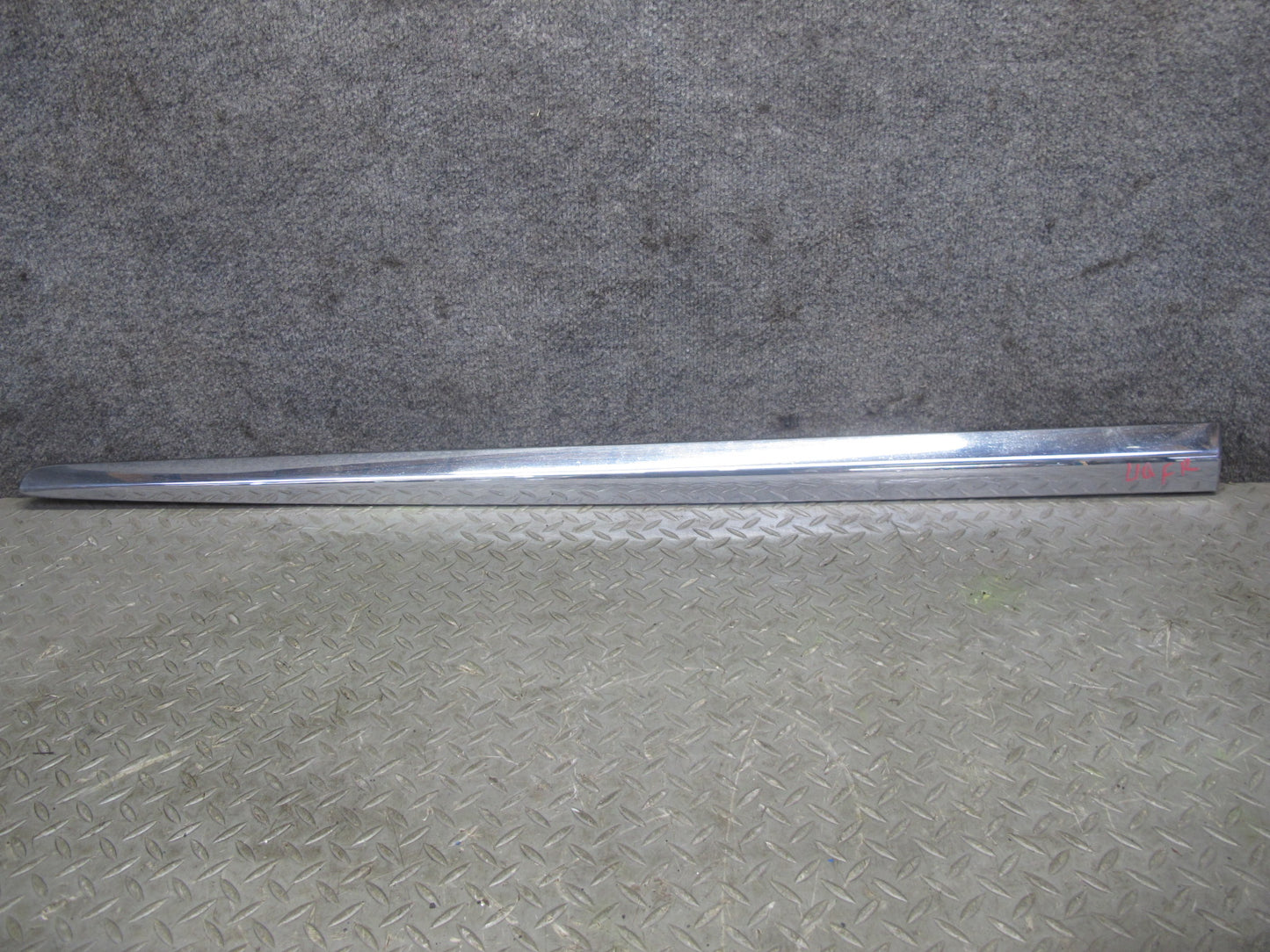 2014-2020 Infiniti QX60 Front Right Door Chrome Lower Trim Molding