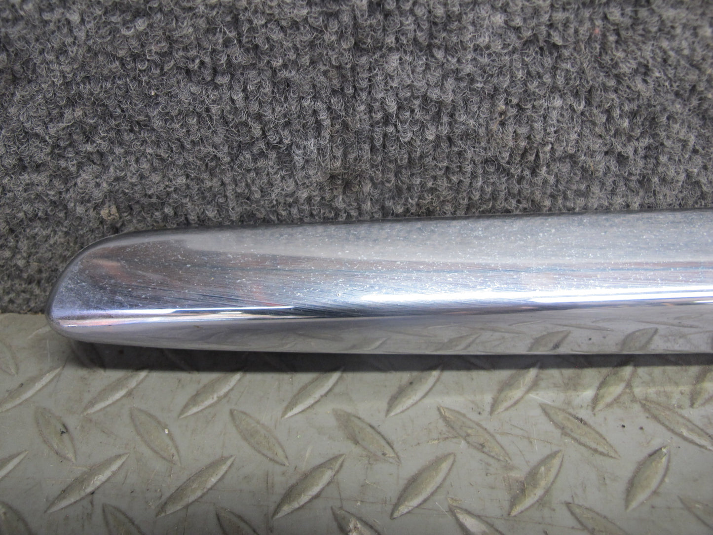 2014-2020 Infiniti QX60 Front Right Door Chrome Lower Trim Molding