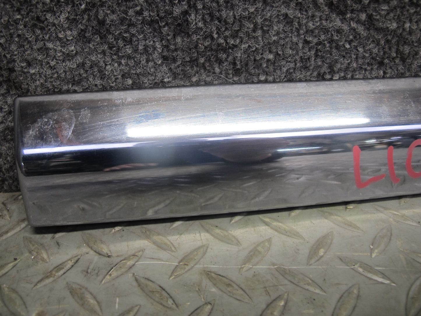 2014-2020 Infiniti QX60 Front Left Door Chrome Lower Trim Molding