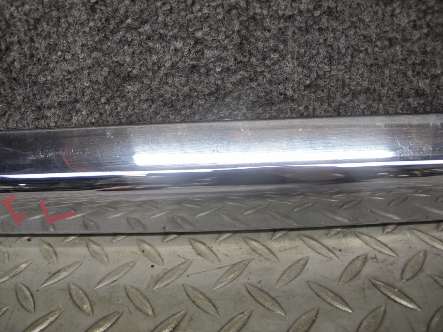 2014-2020 Infiniti QX60 Front Left Door Chrome Lower Trim Molding