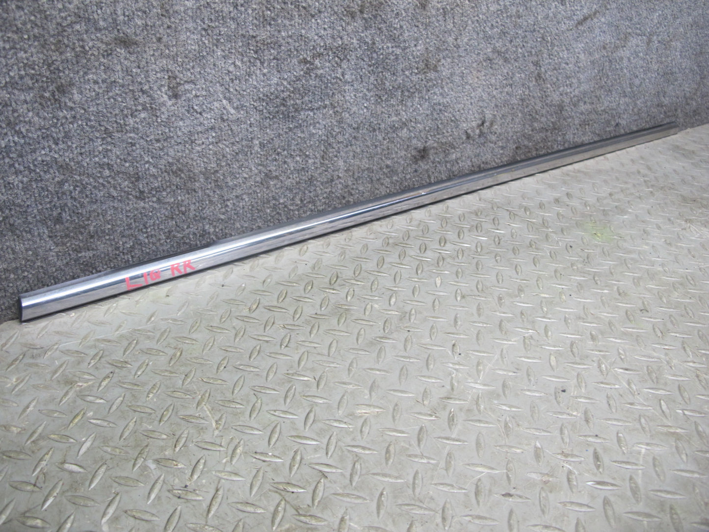 2014-2020 Infiniti QX60 Rear Right Door Window Chrome Trim Molding Set of 2