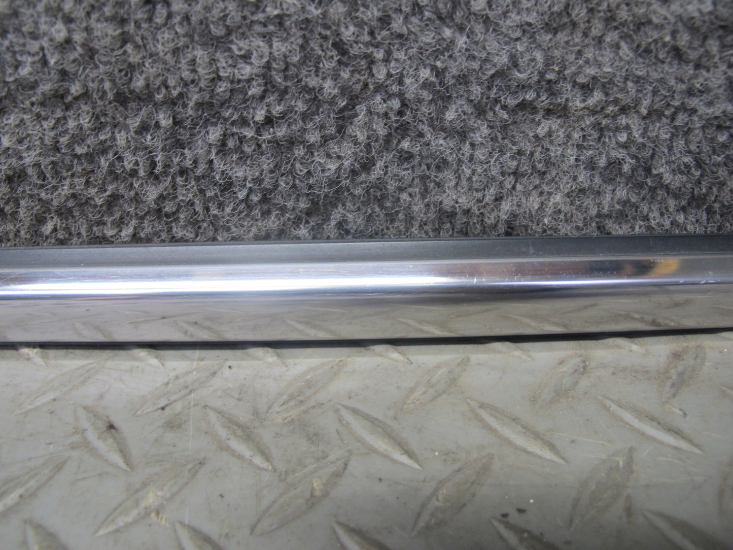 2014-2020 Infiniti QX60 Rear Right Door Window Chrome Trim Molding Set of 2