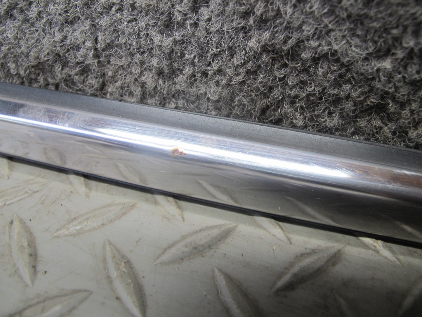 2014-2020 Infiniti QX60 Rear Right Door Window Chrome Trim Molding Set of 2