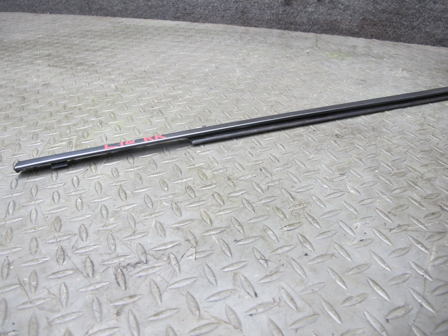 2014-2020 Infiniti QX60 Rear Right Door Window Chrome Trim Molding Set of 2