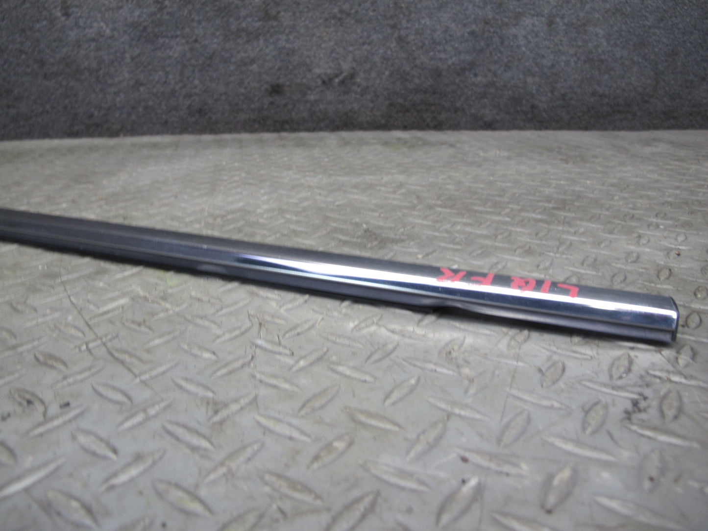 2014-2020 Infiniti QX60 Front Right Door Window Chrome Trim Molding